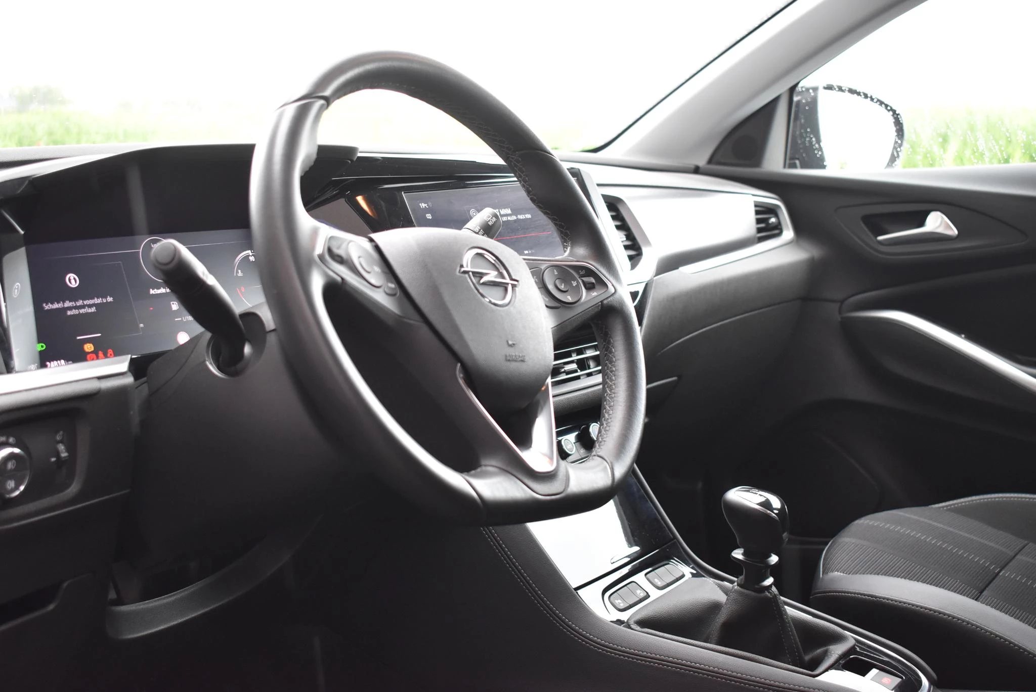 Opel-Grandland-image-14