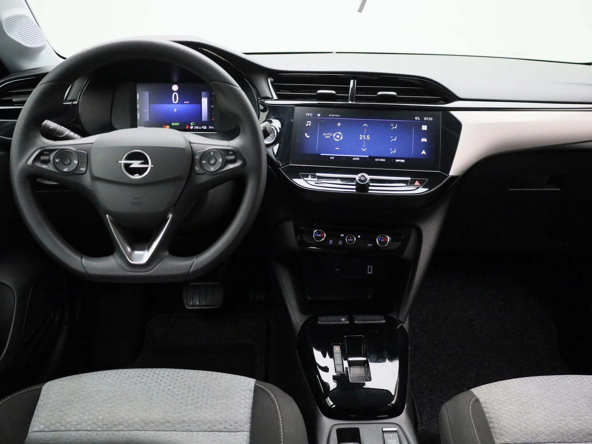 Opel-Corsa-image-6