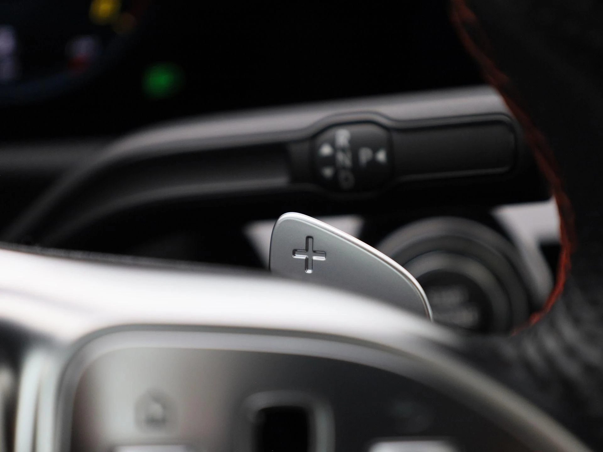 Mercedes-Benz-CLA-image-24