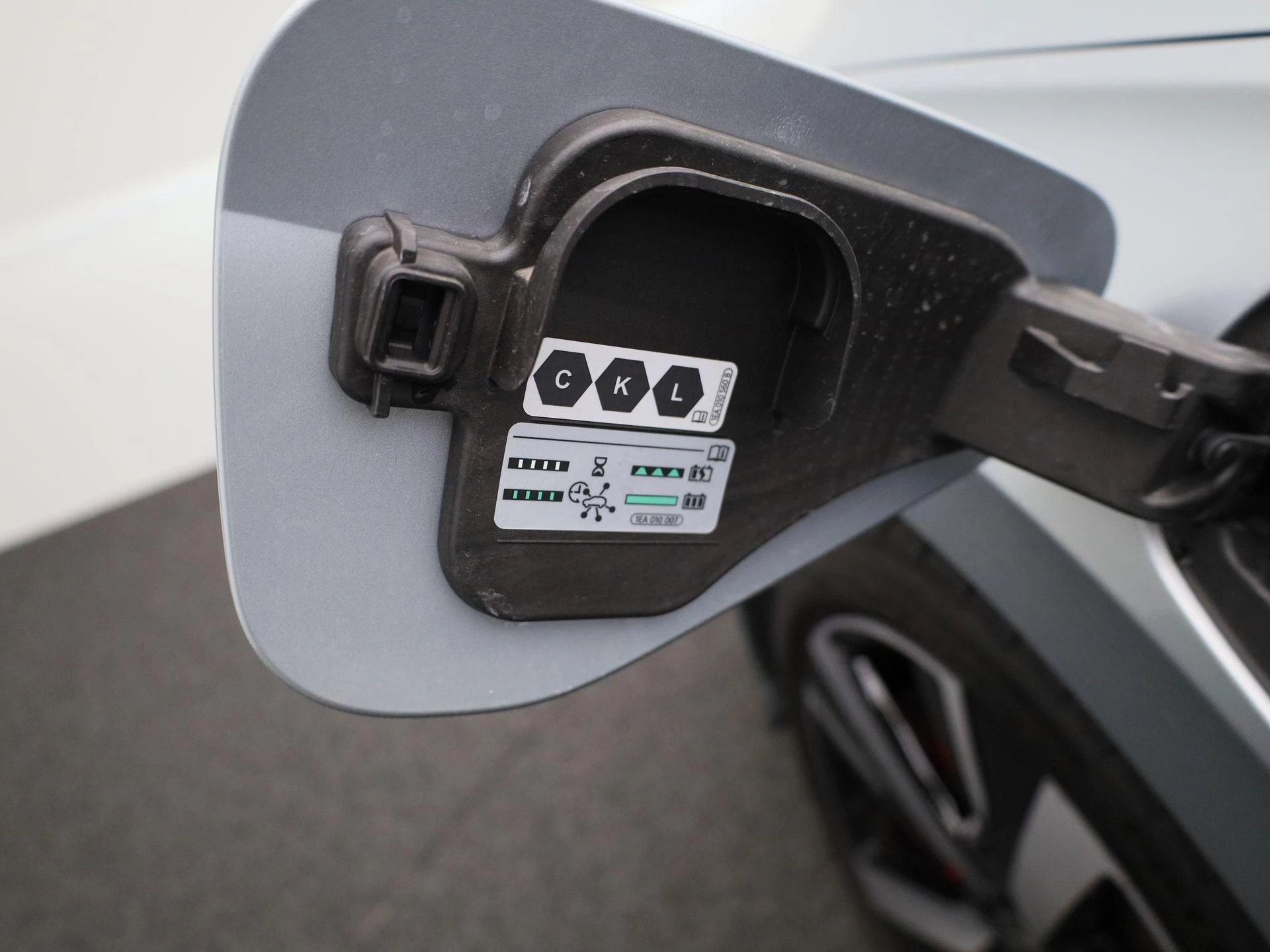 Volkswagen-Golf-image-16
