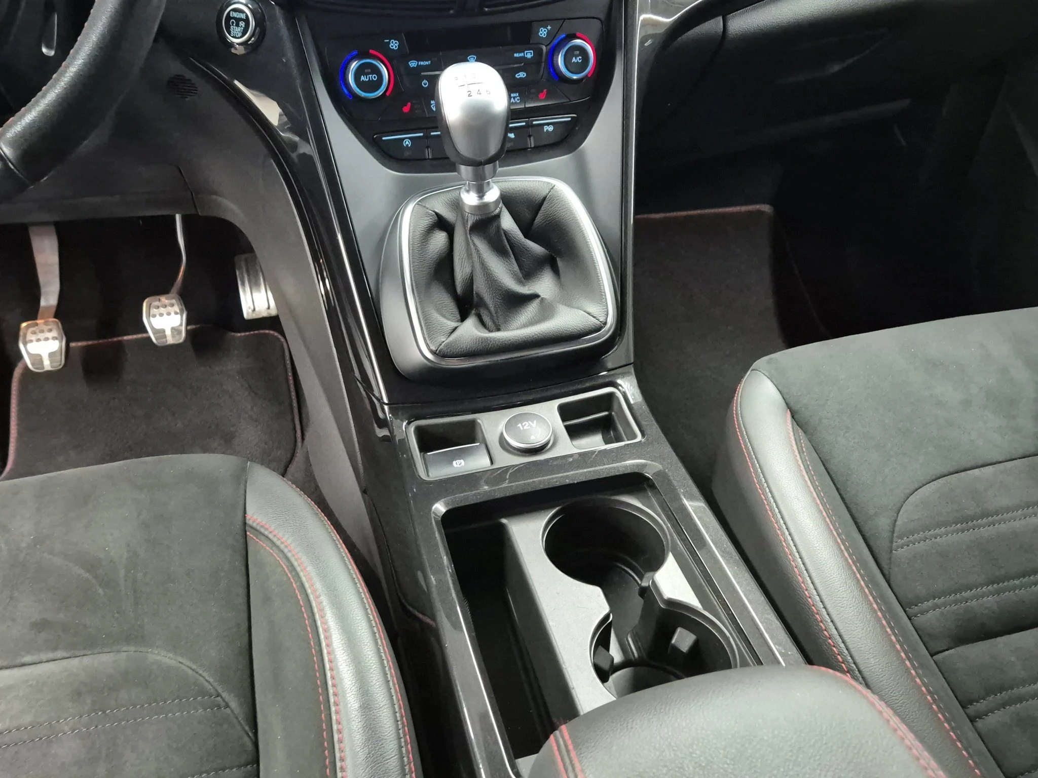 Ford-Kuga-image-13