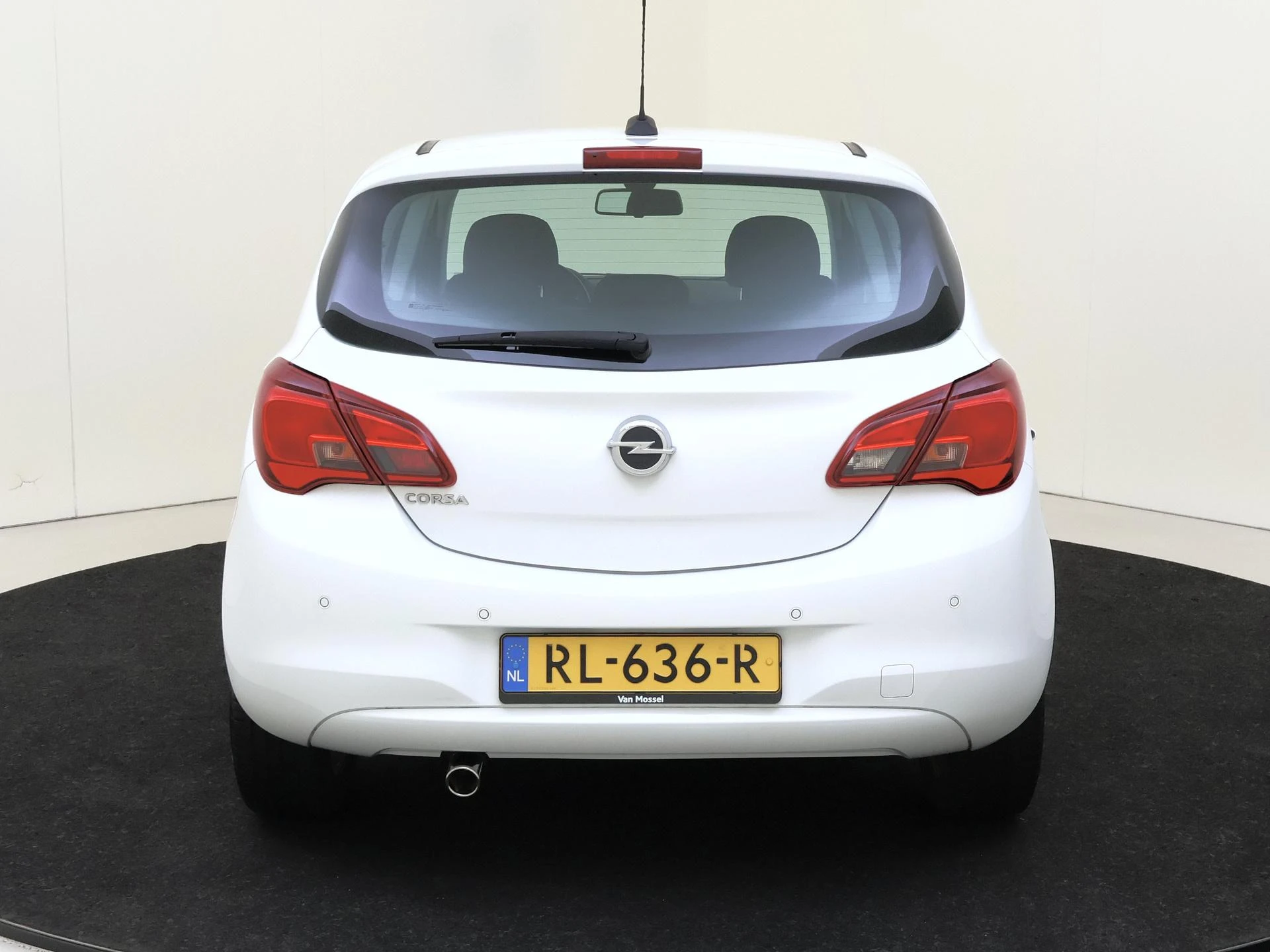 Opel-Corsa-image-6