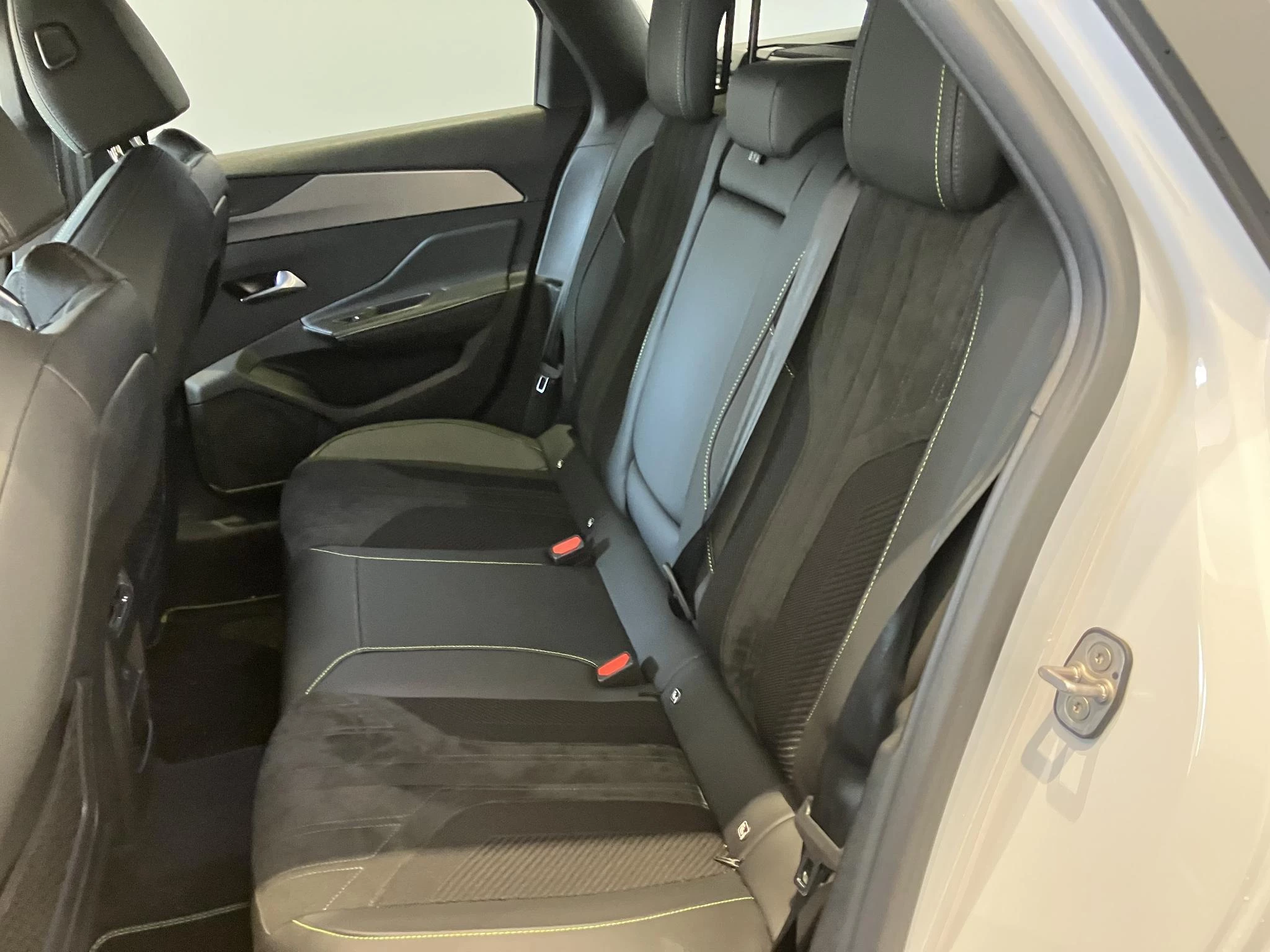 Peugeot 308 SW 1.2 Hybrid 145 e-DCS6 GT