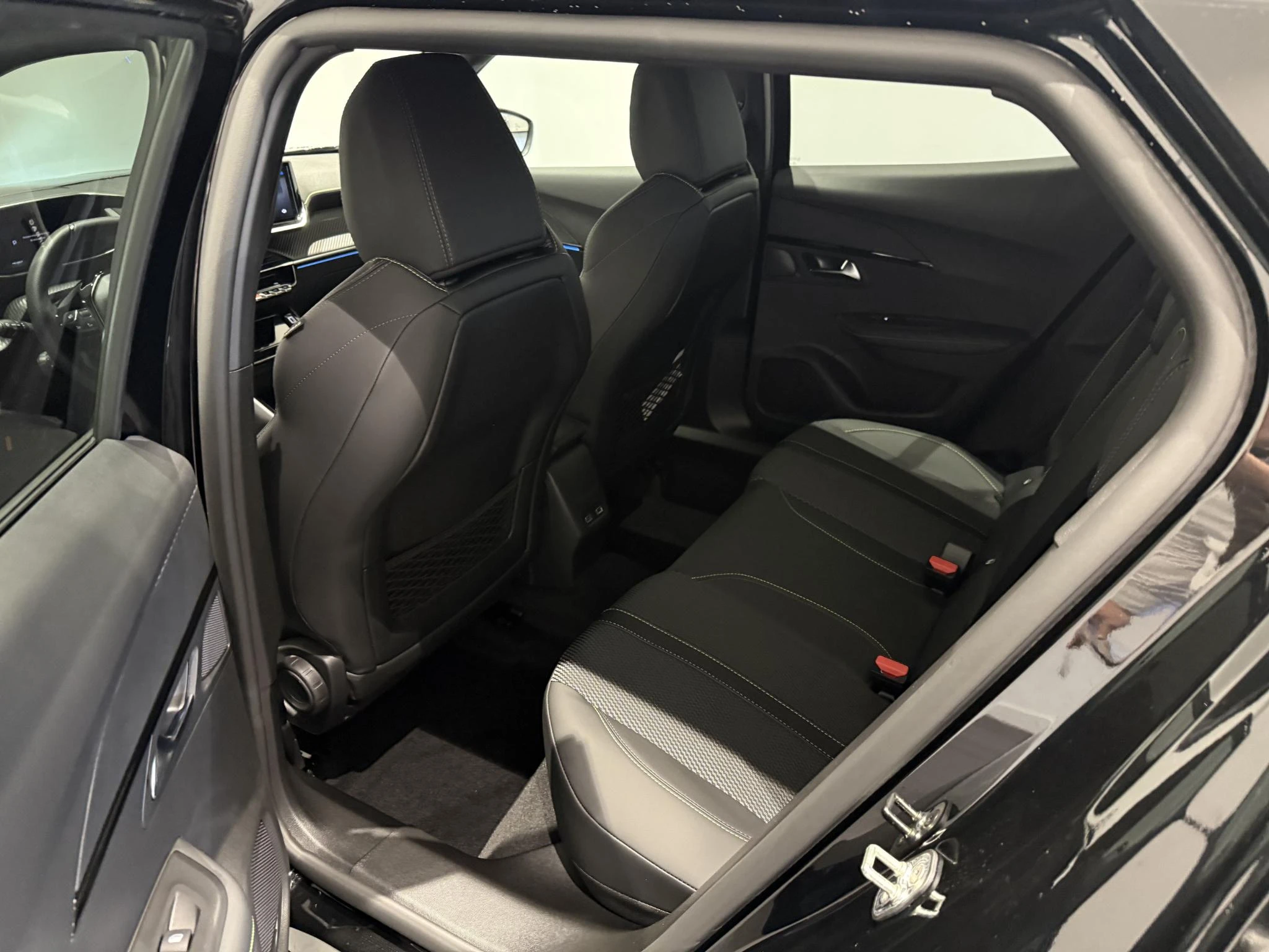 Peugeot-2008-image-8