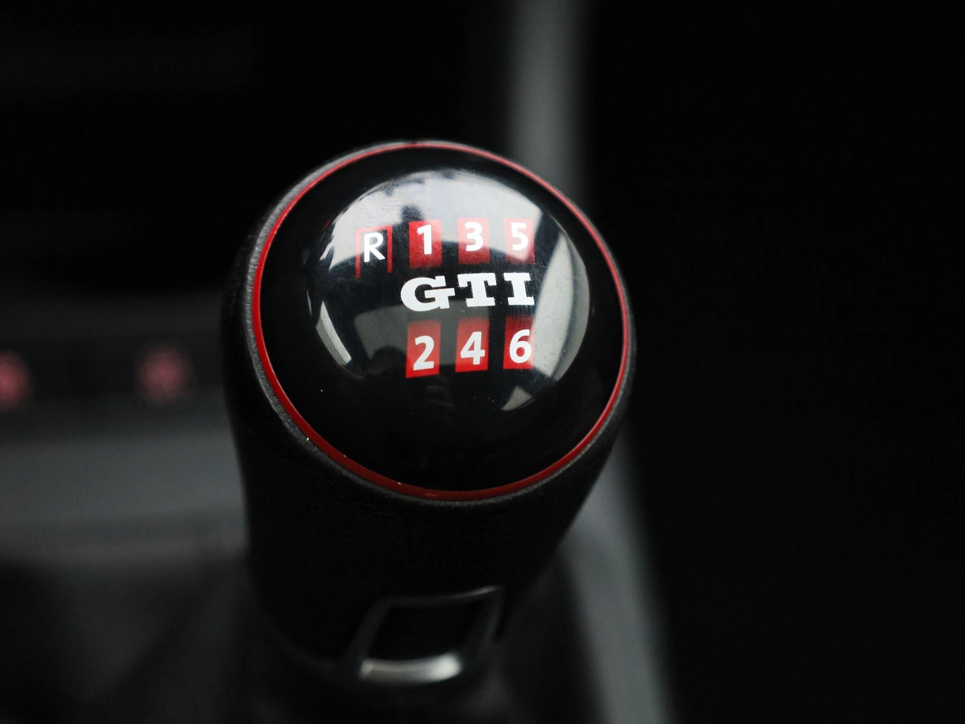 Volkswagen up! 1.0 TSI GTI