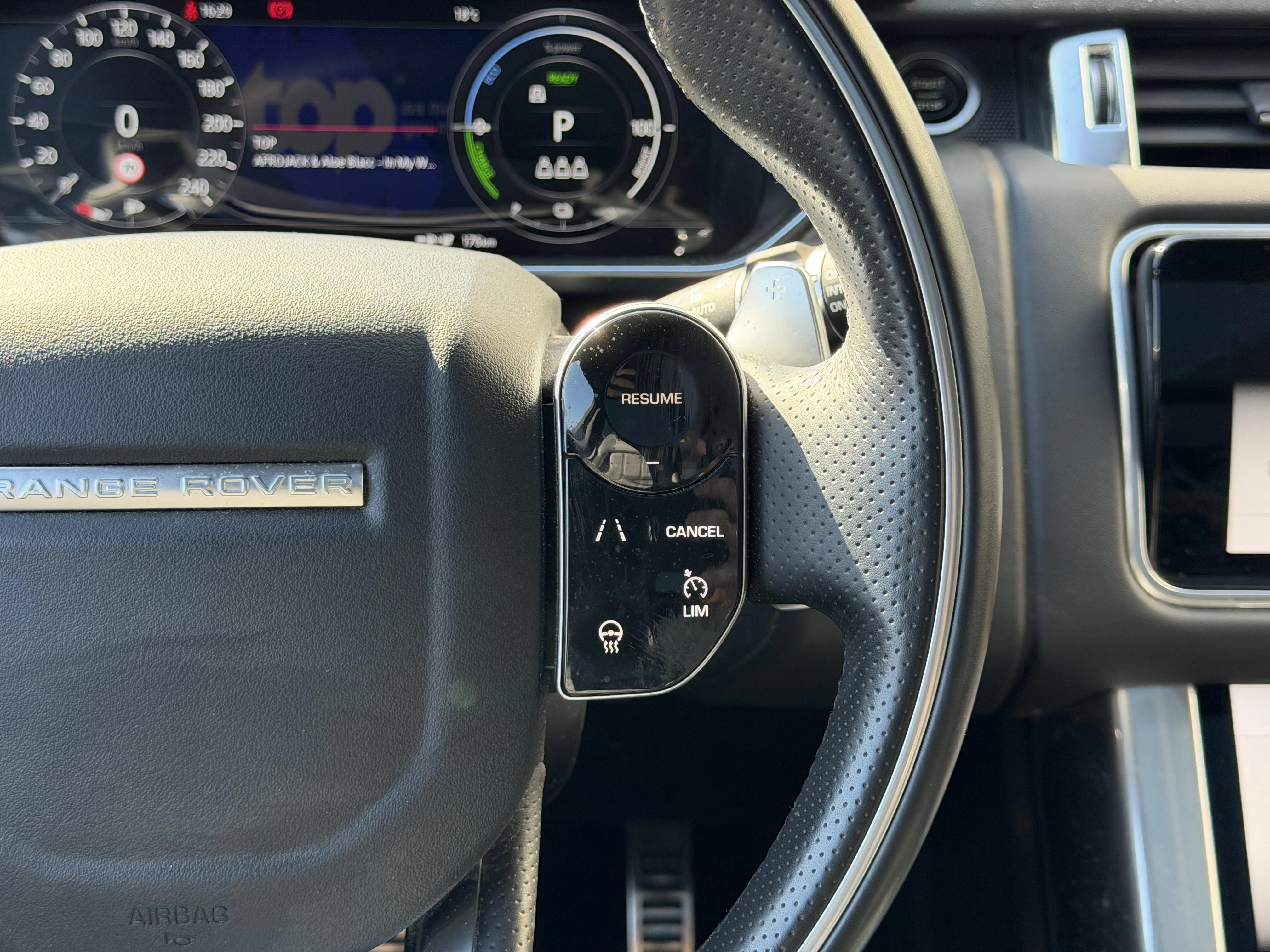 Land Rover Range Rover Sport P400e HSE Dynamic