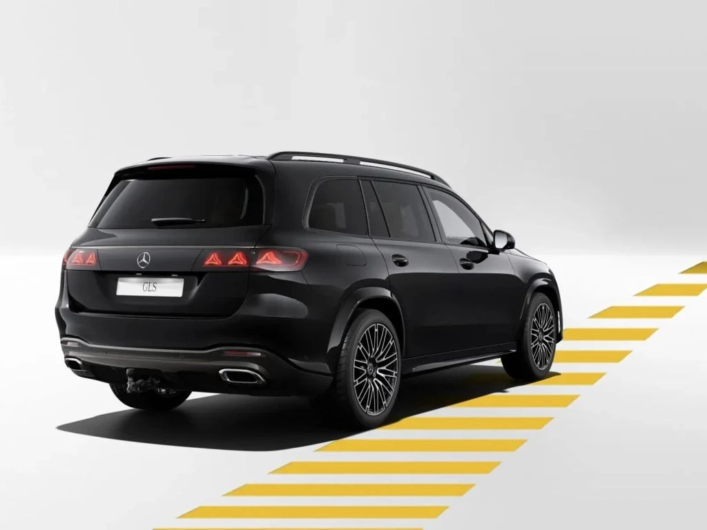 Mercedes-Benz-GLS 350 d-image-5
