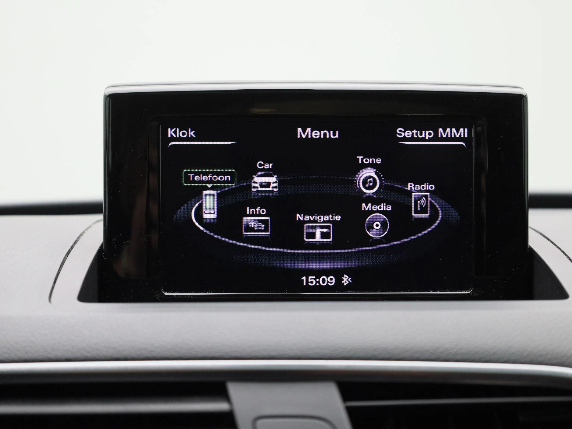 Audi-Q3-image-22