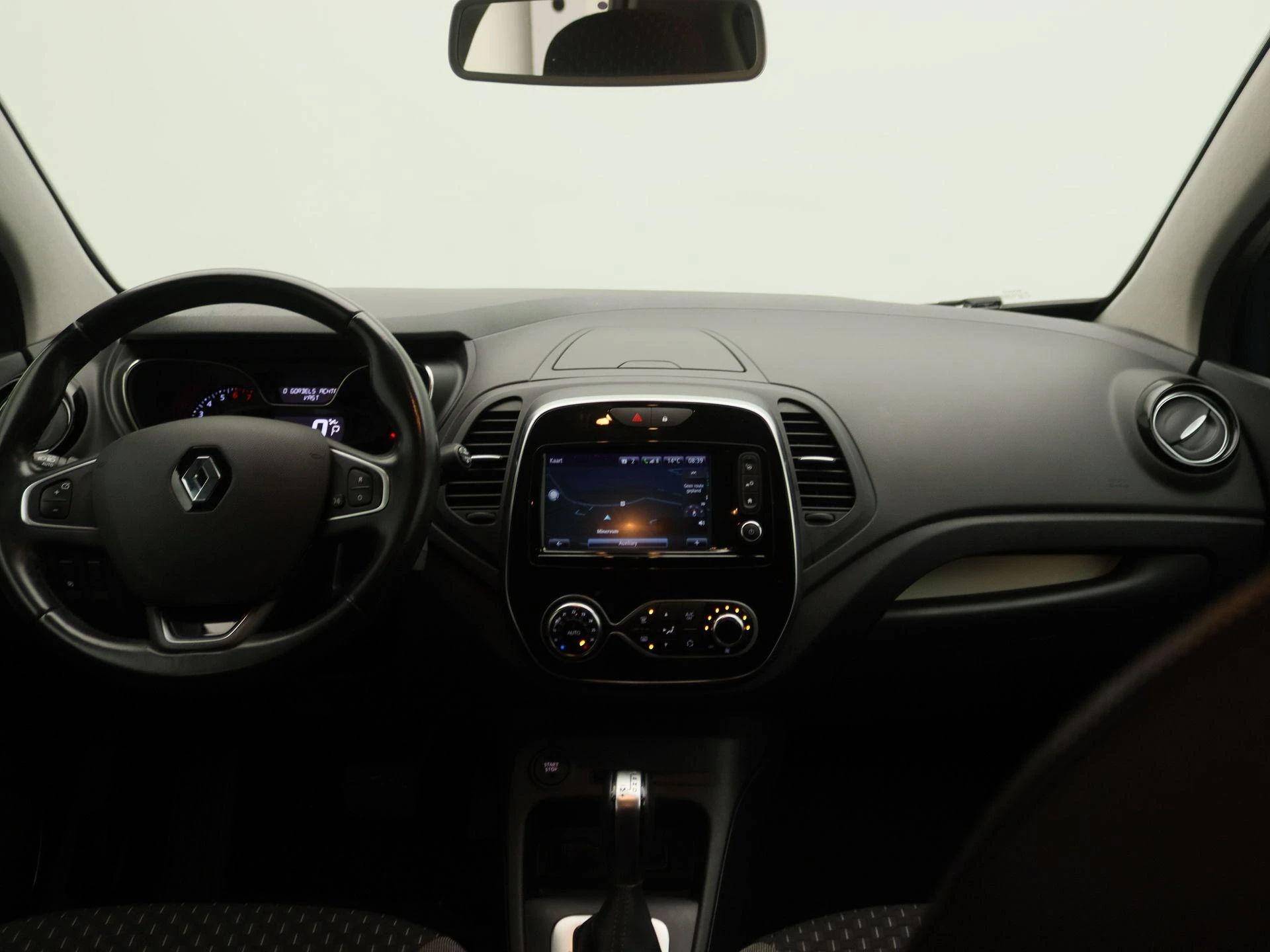 Renault-Captur-image-6
