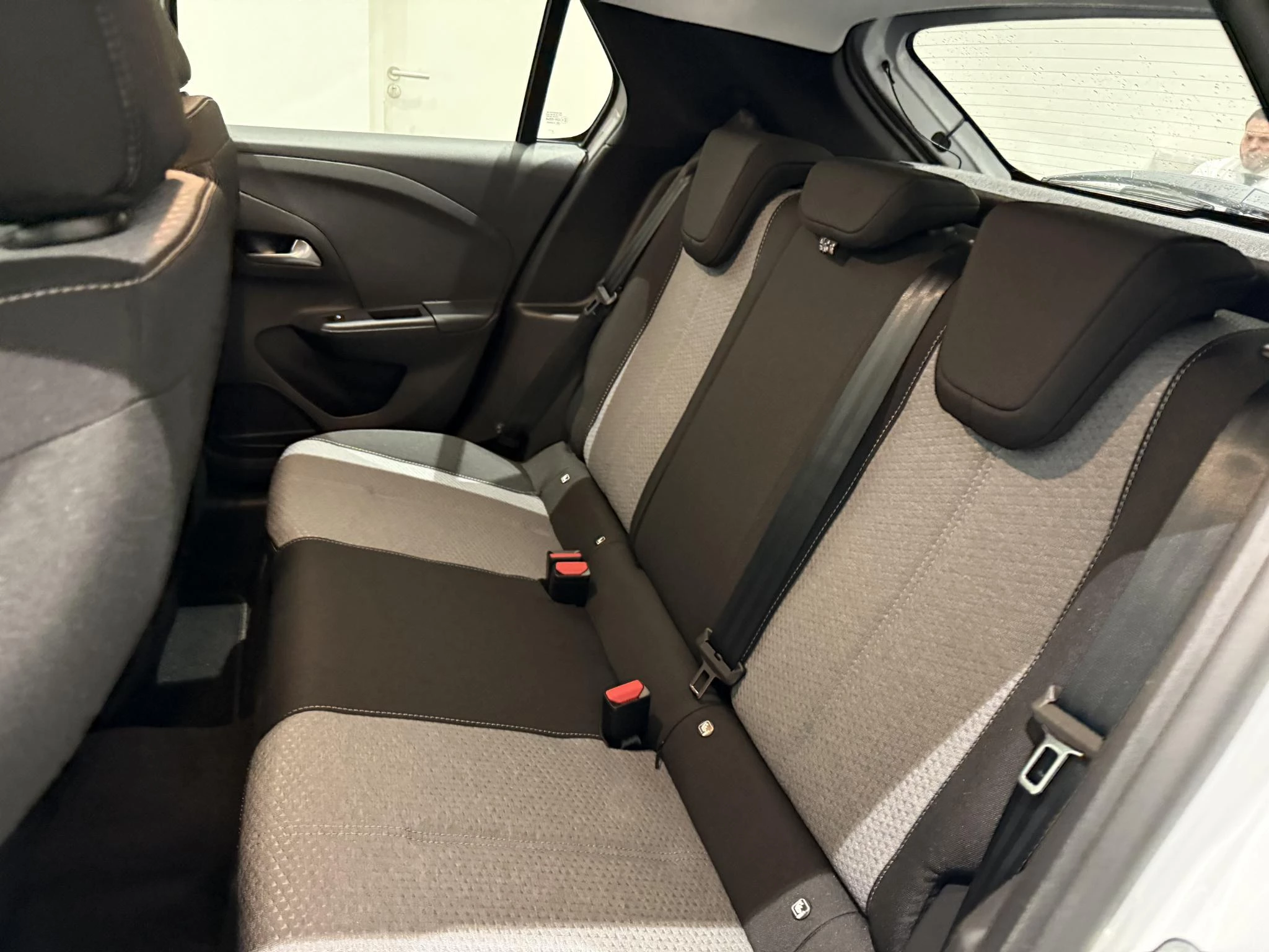 Opel-Corsa-image-9