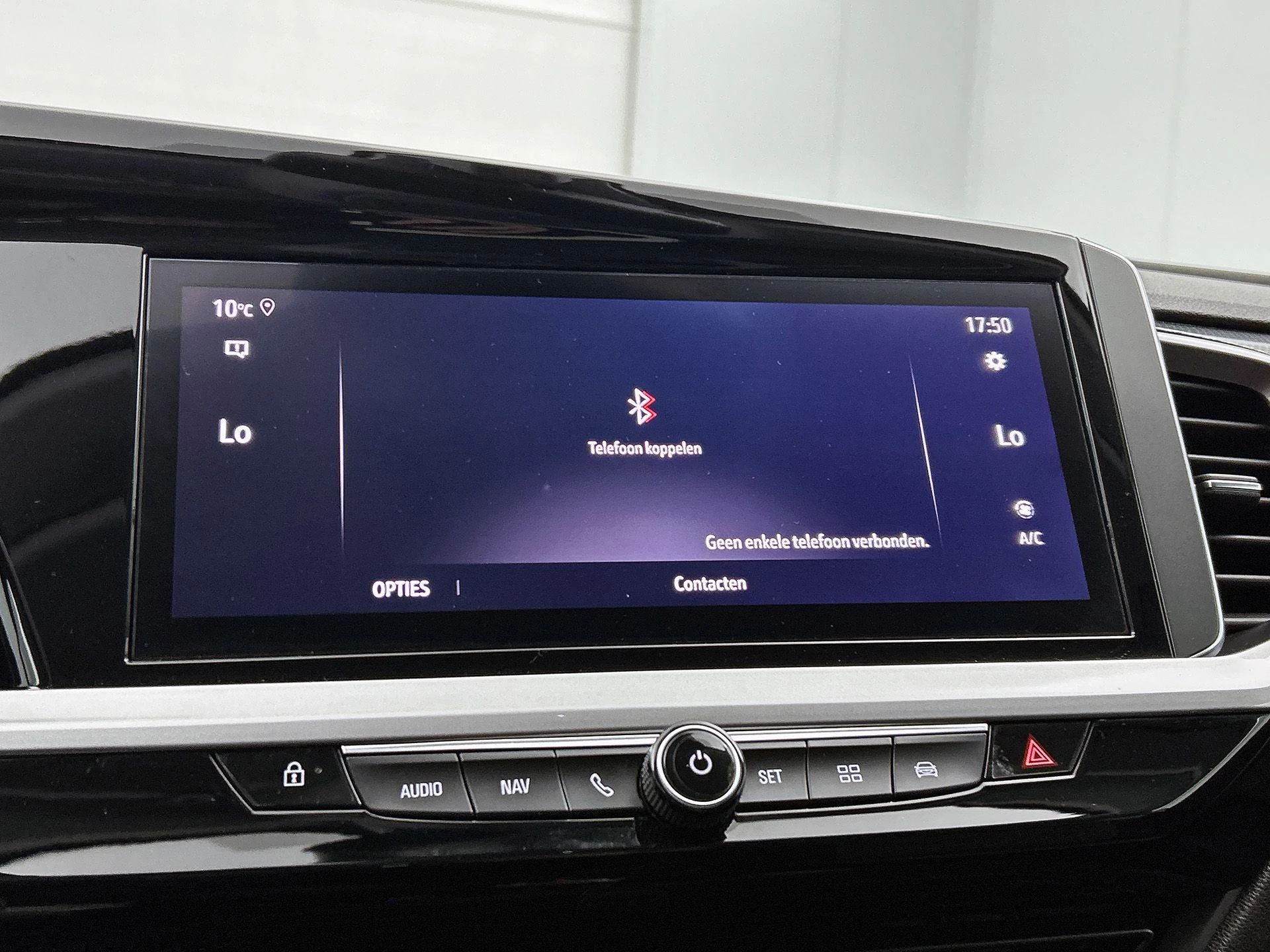 Opel-Grandland-image-11