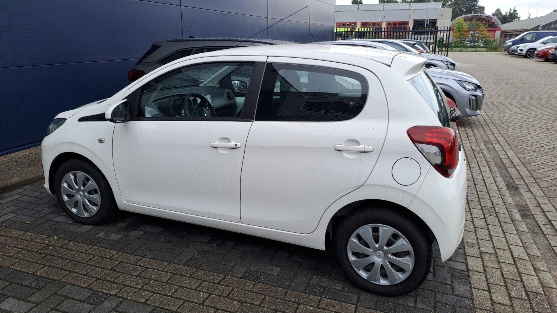 Peugeot-108-image-2