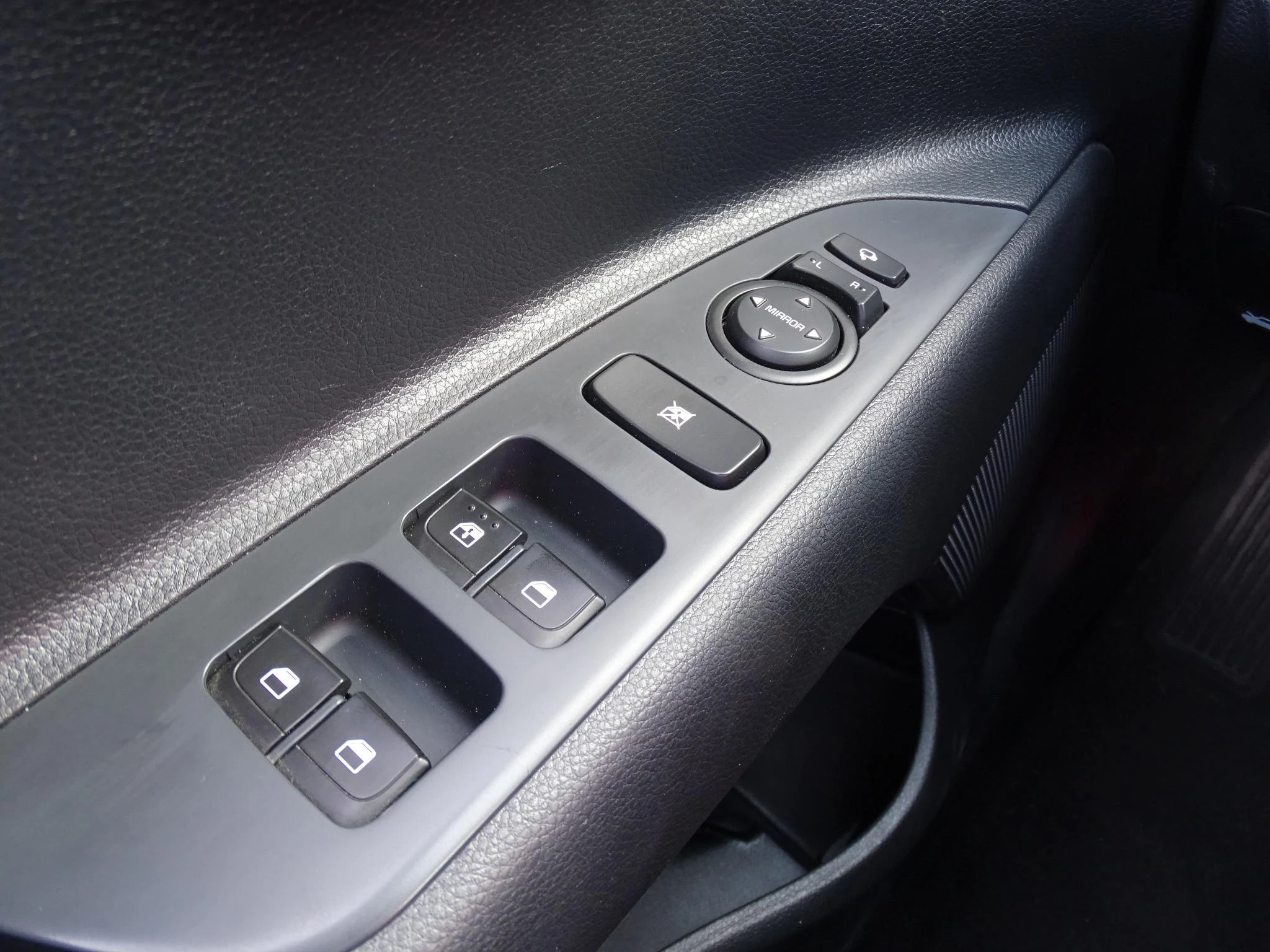 Kia-Stonic-image-24