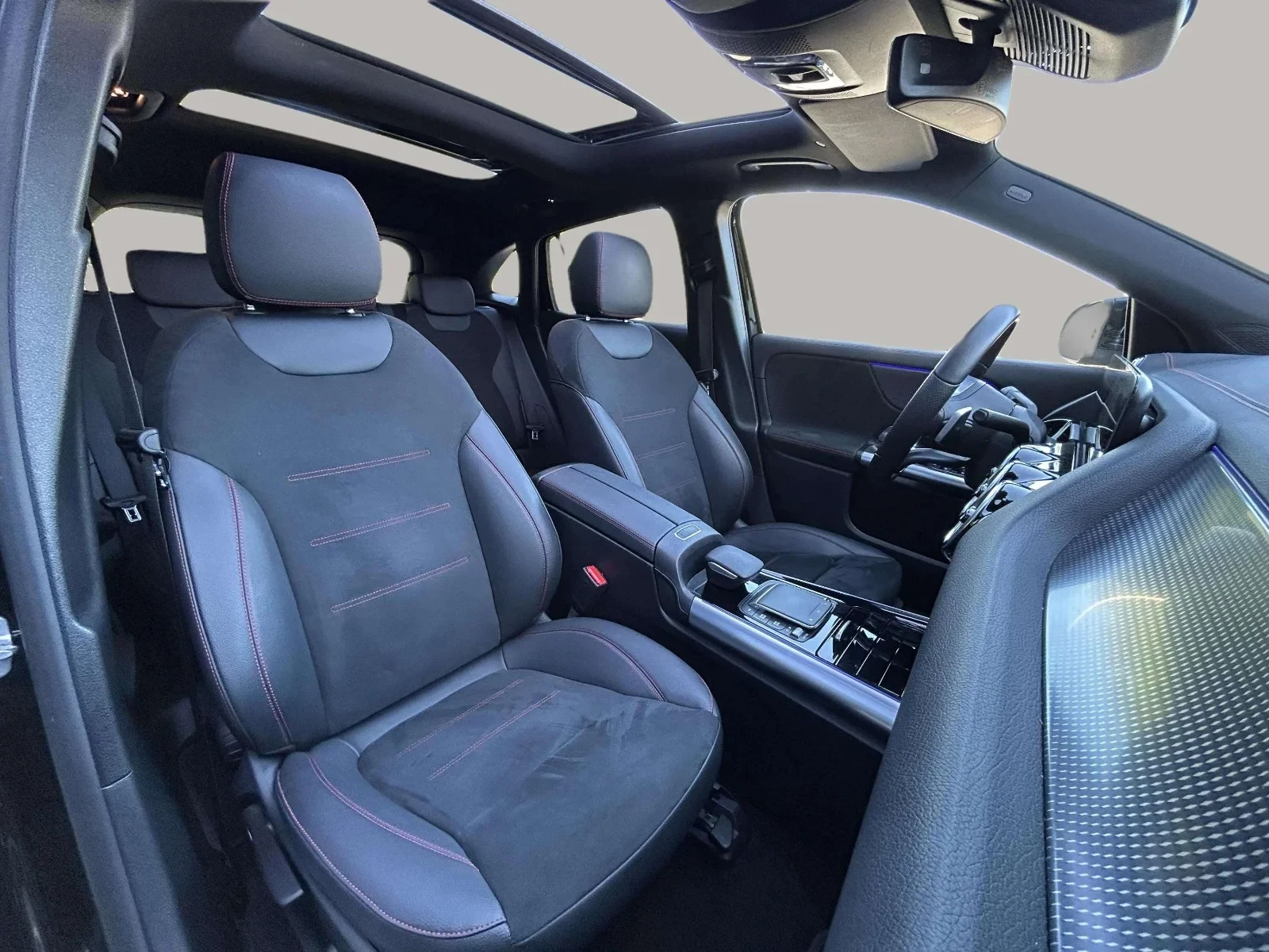 Mercedes-Benz-EQA-image-19