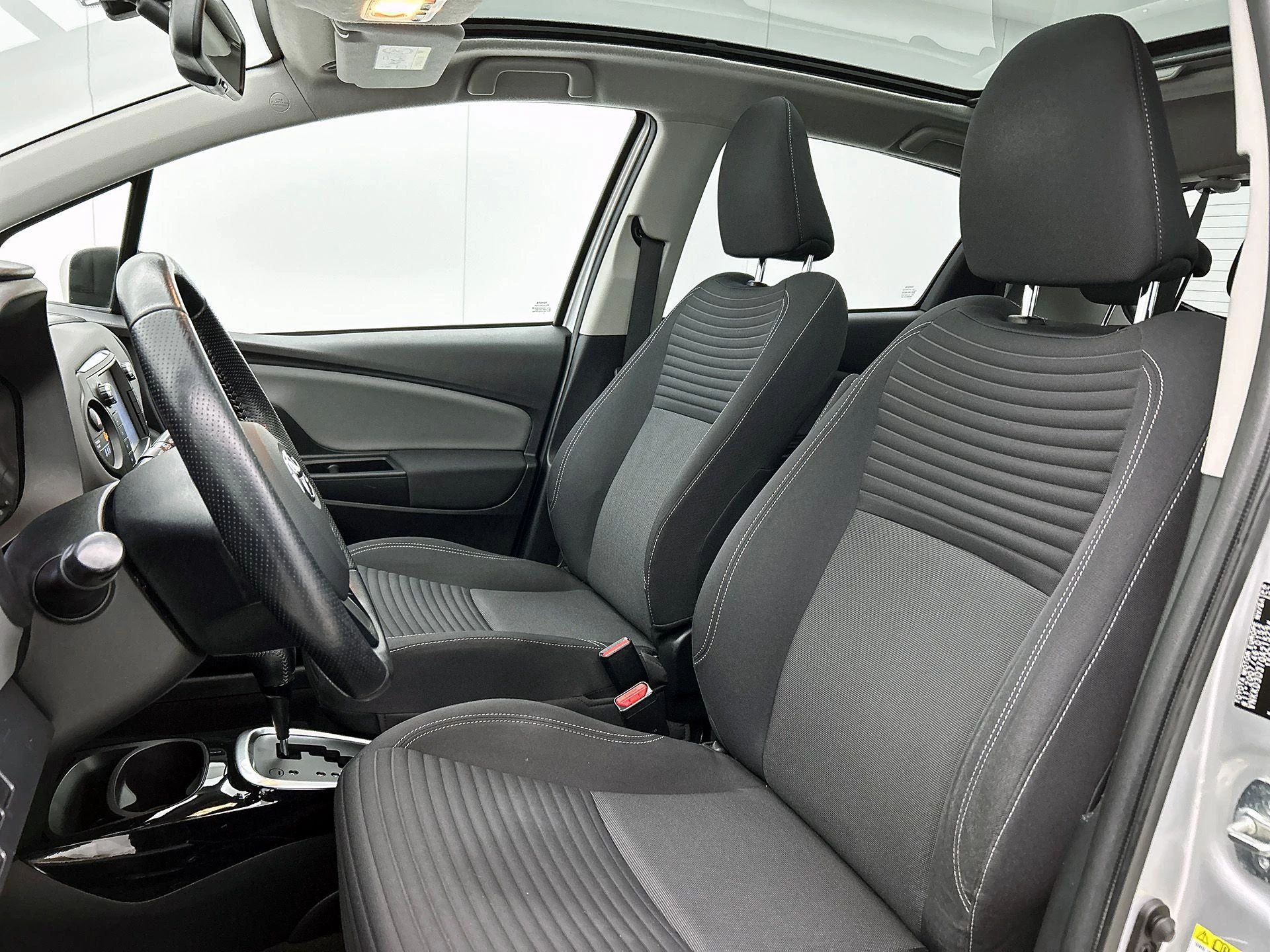 Toyota-Yaris-image-31