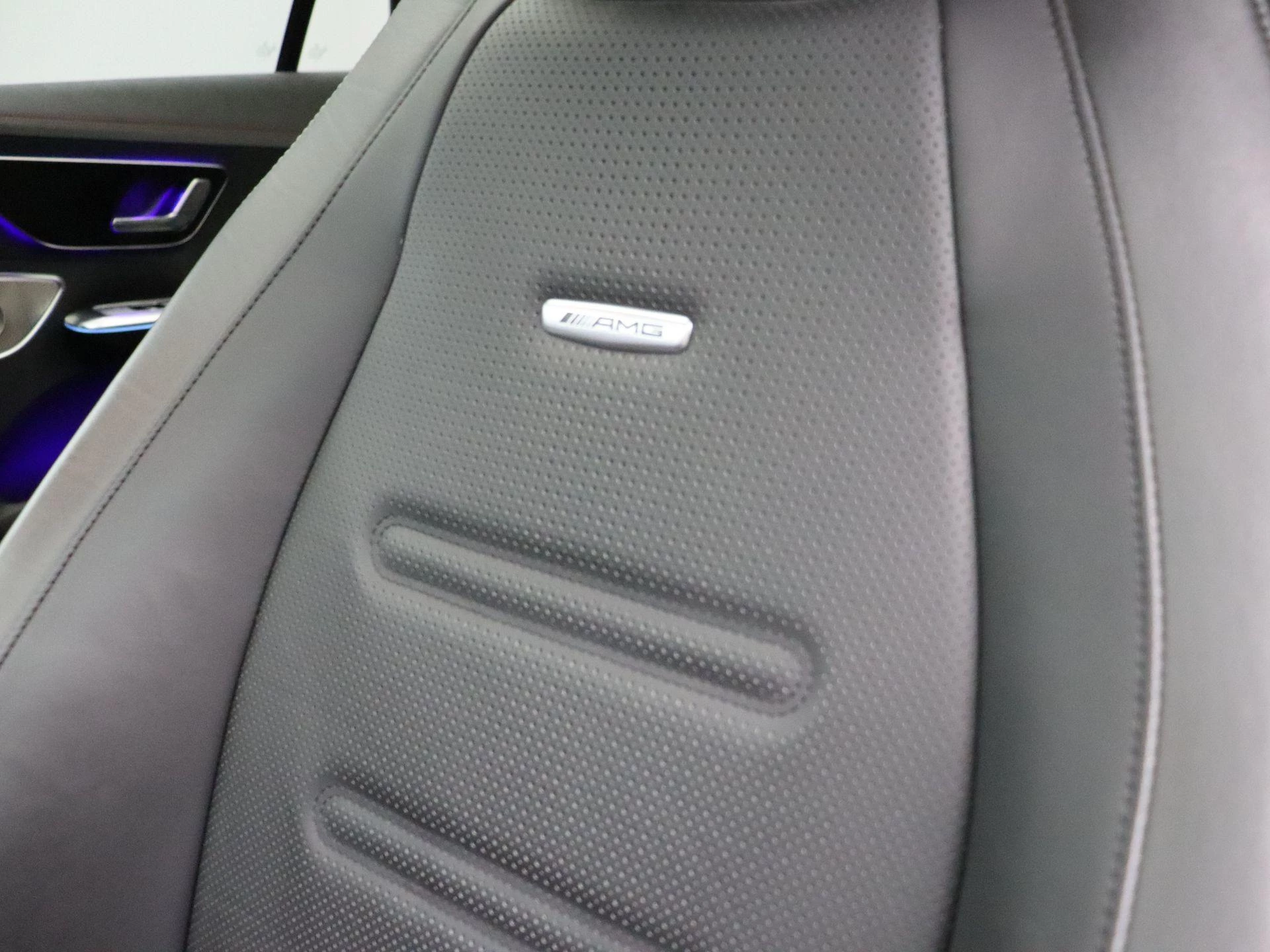 Mercedes-Benz EQE 53 4MATIC+ + NAPPA + BURMESTER + HYPERSCREEN + PANO + CARBON