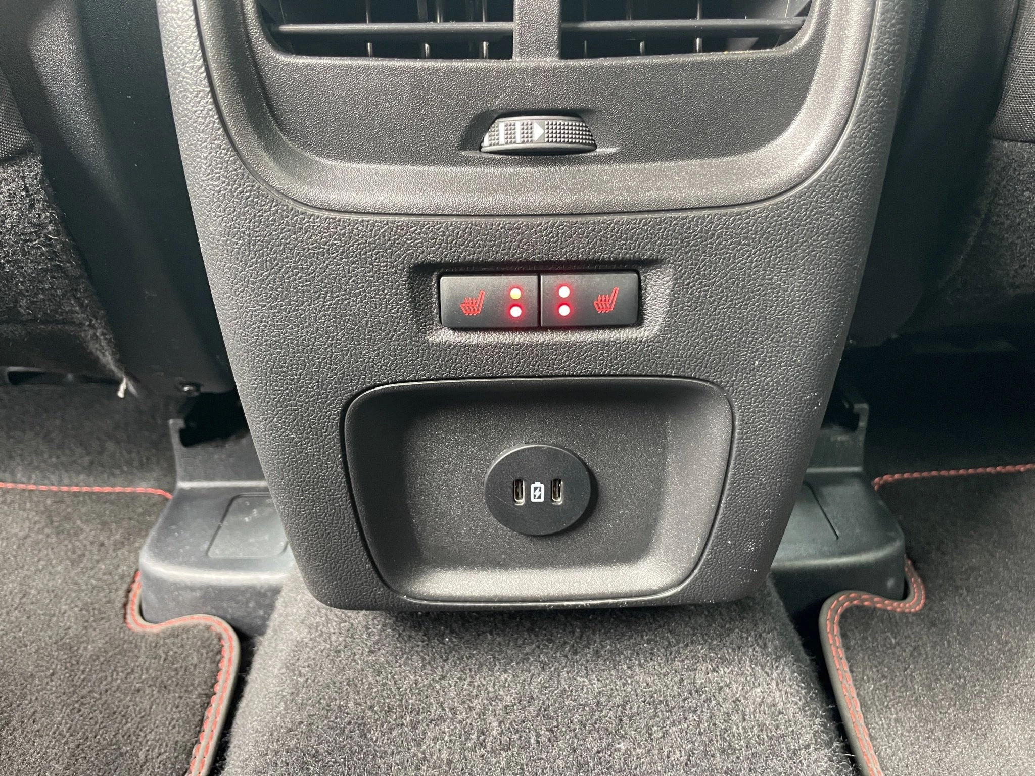 Ford Kuga ST-Line Plug-in*LED-MATRIX*KAM*NAVI*WINTER-PKT.