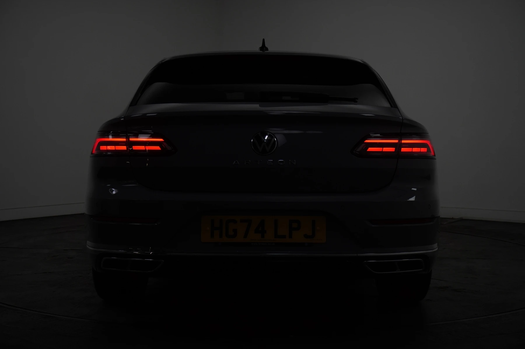 Volkswagen-Arteon-image-19