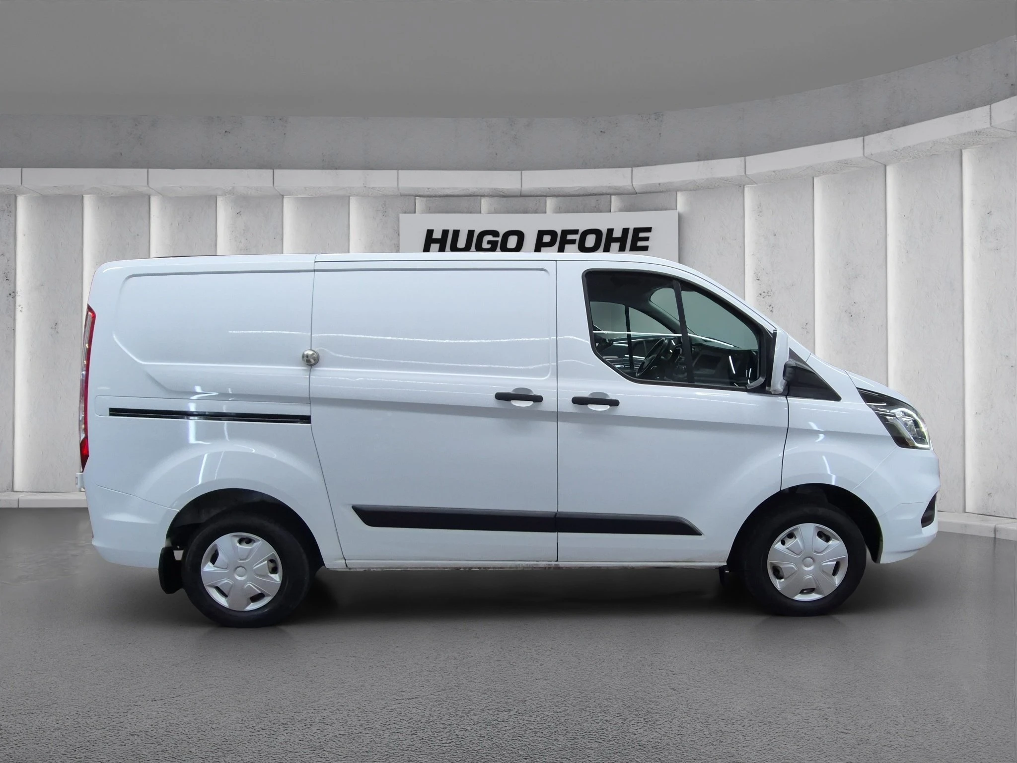 Ford-Transit Custom-image-5