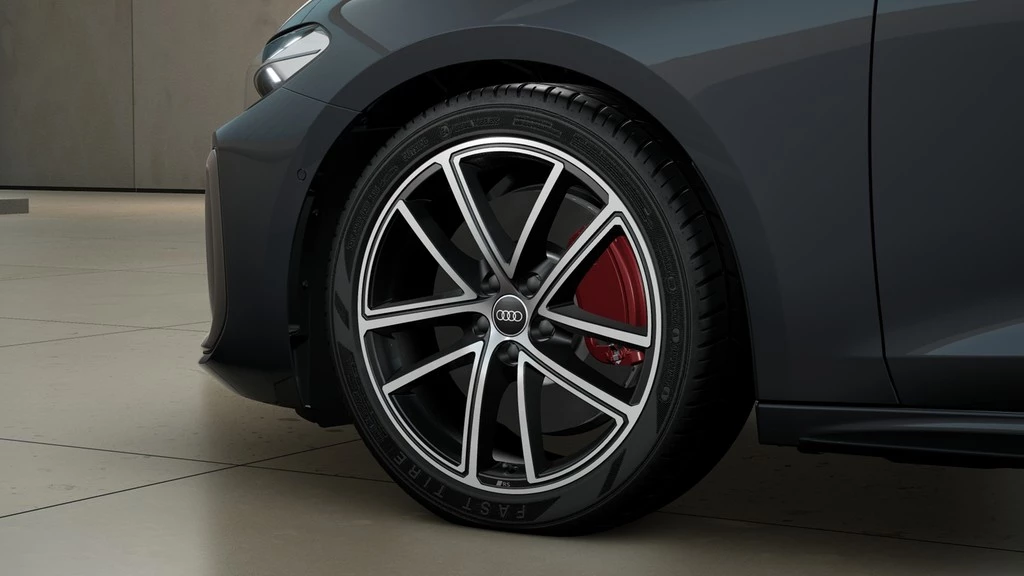 Audi A5 Avant e-hybrid UPE 86.305 edition one quattro