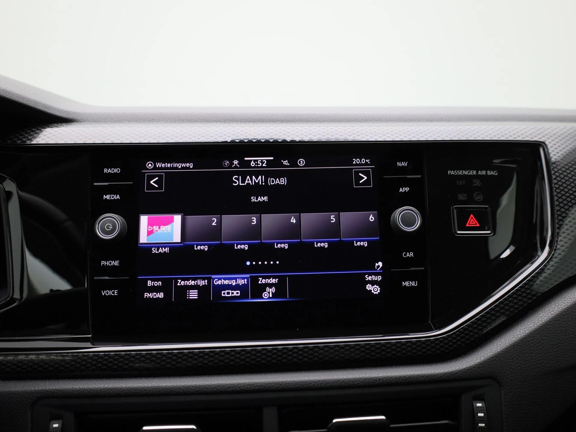 Volkswagen-Taigo-image-19