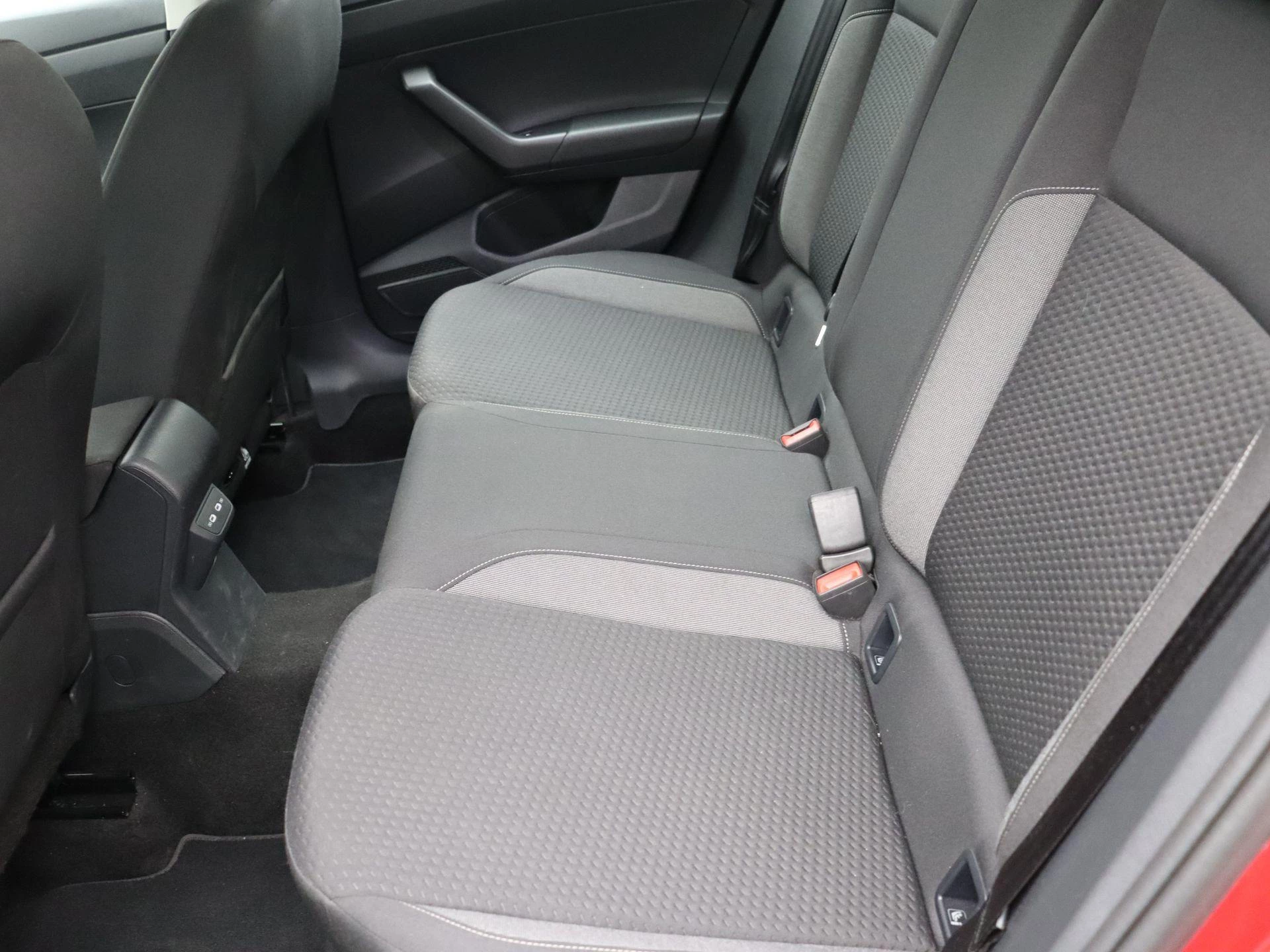 Volkswagen-Taigo-image-15