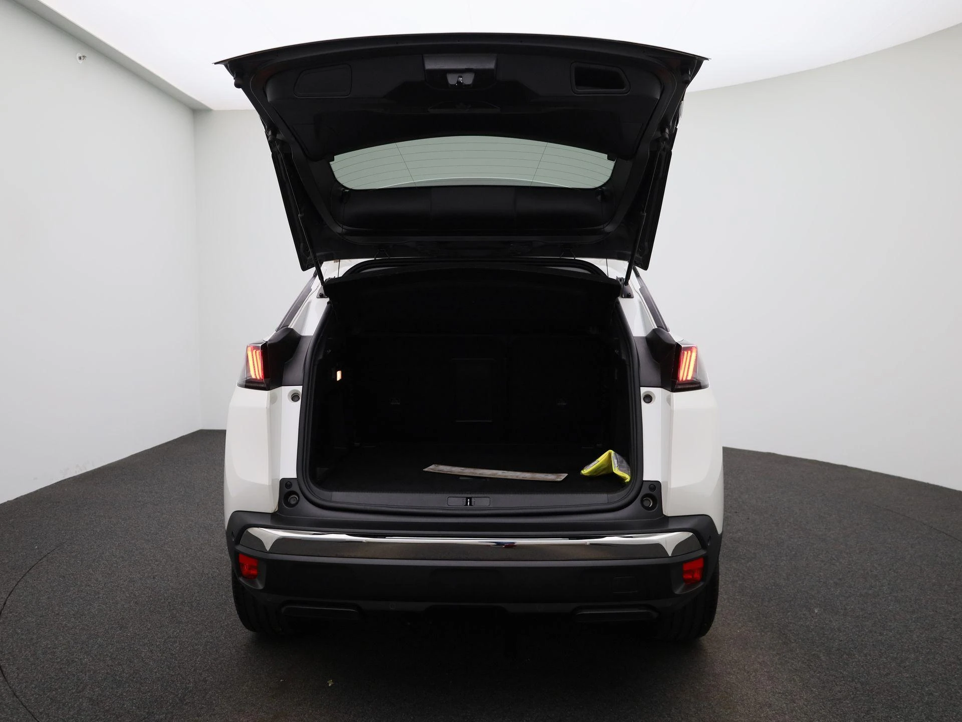 Peugeot 3008 1.2 PureTech 96kW S&S Allure