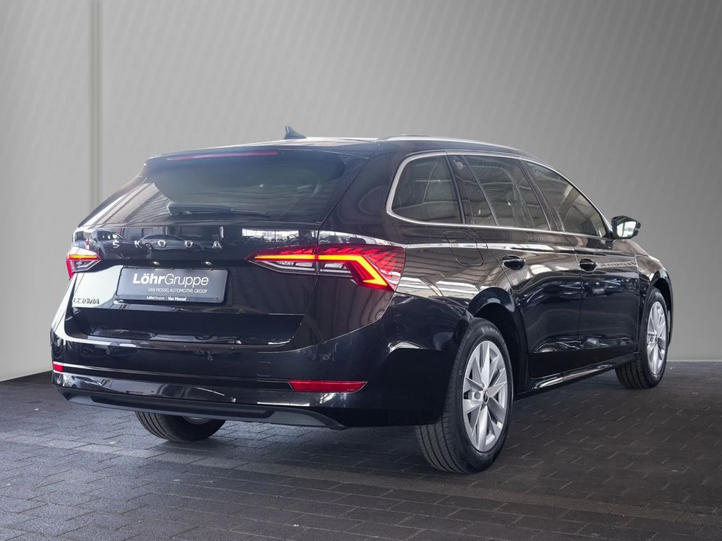 Škoda-Octavia-image-3