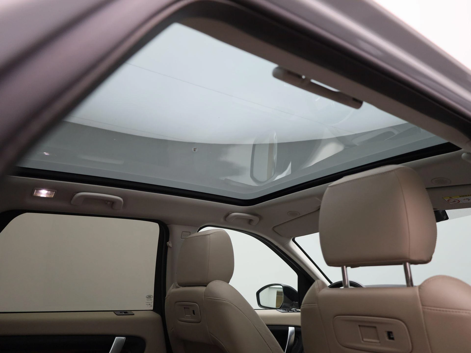 Land Rover-Discovery Sport-image-41