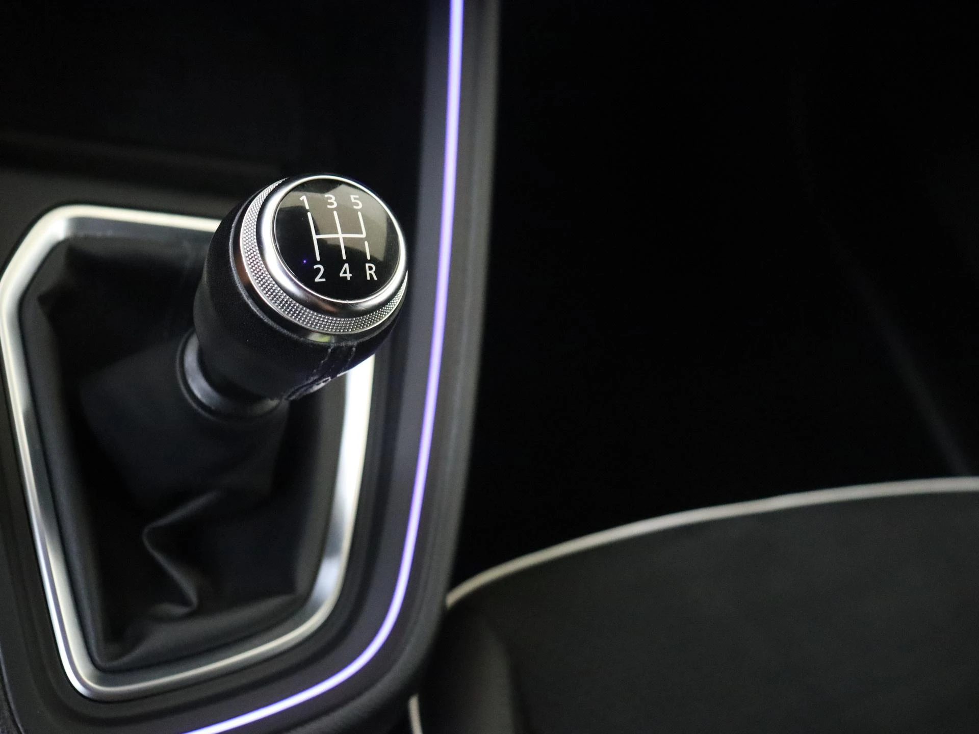 Renault-Clio-image-13