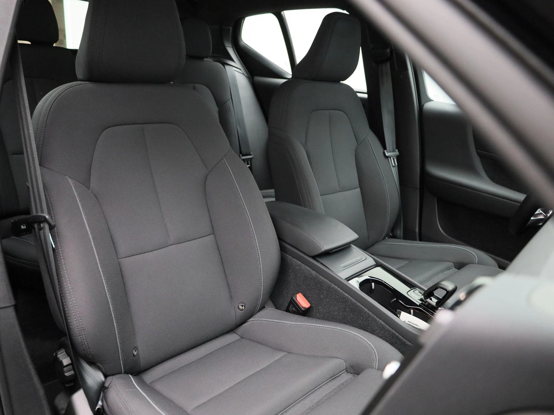 Volvo-XC40-image-35