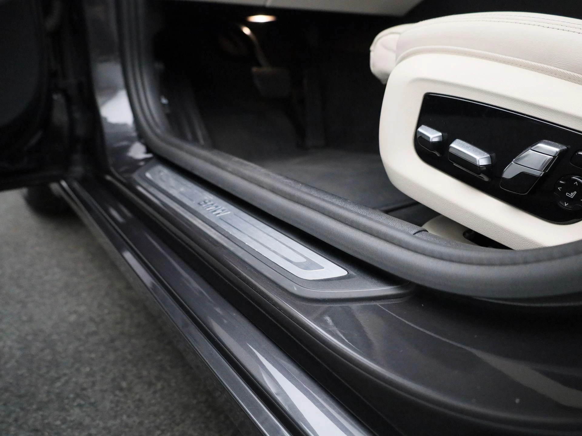 BMW-5 Serie-image-37