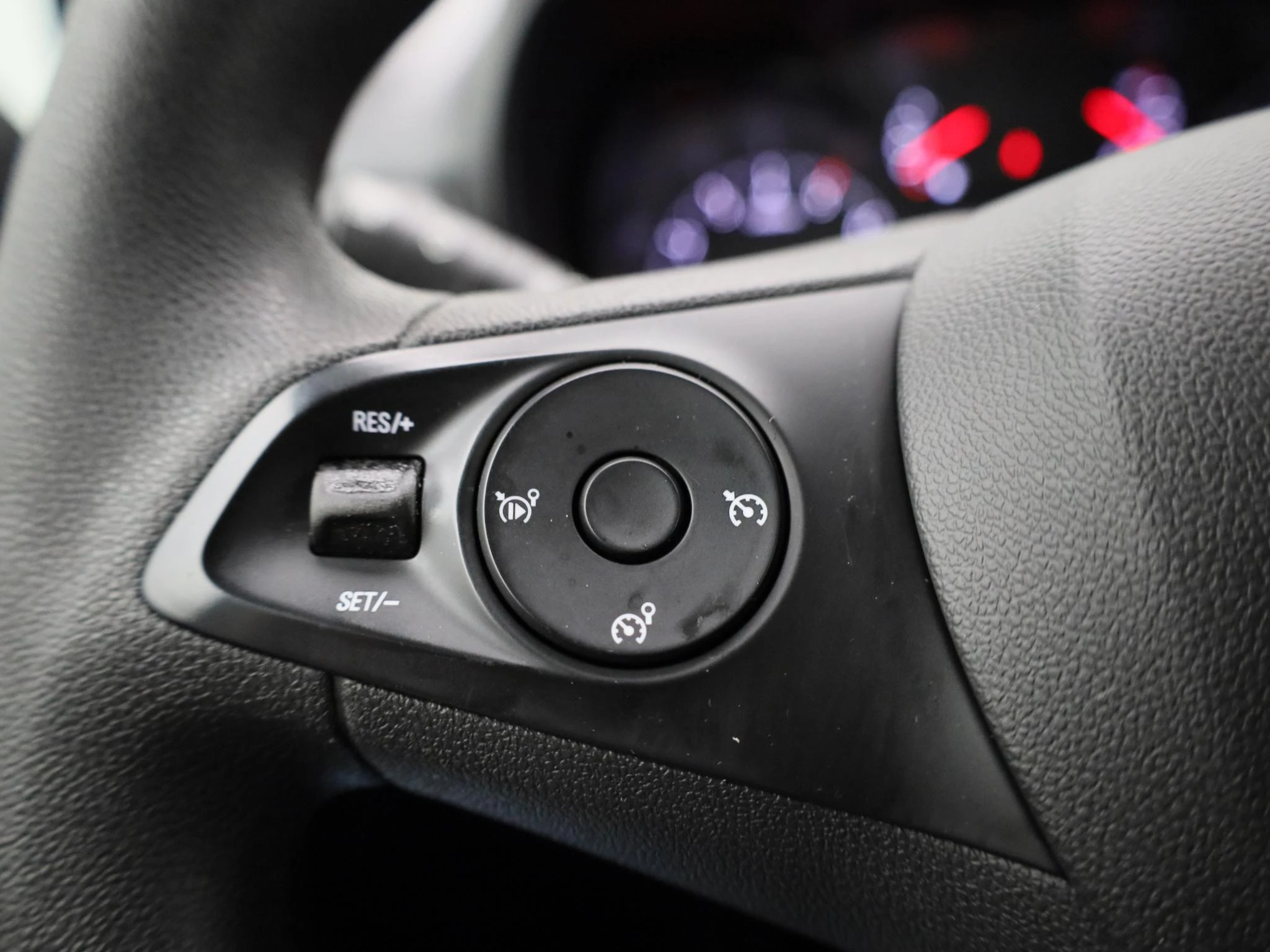 Opel-Combo-image-17