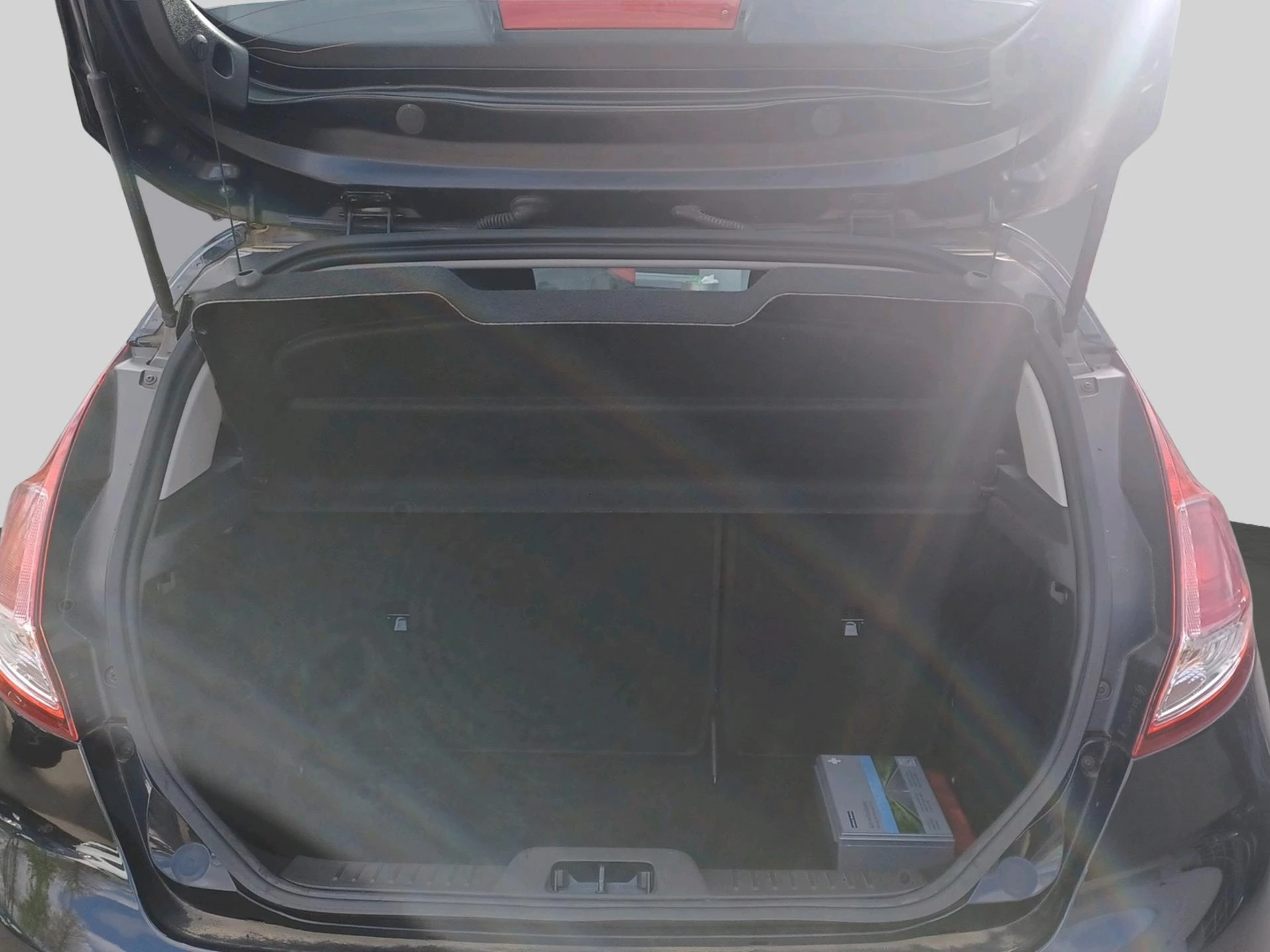 Ford Fiesta Trend - Weinig KM - 1Y garantie