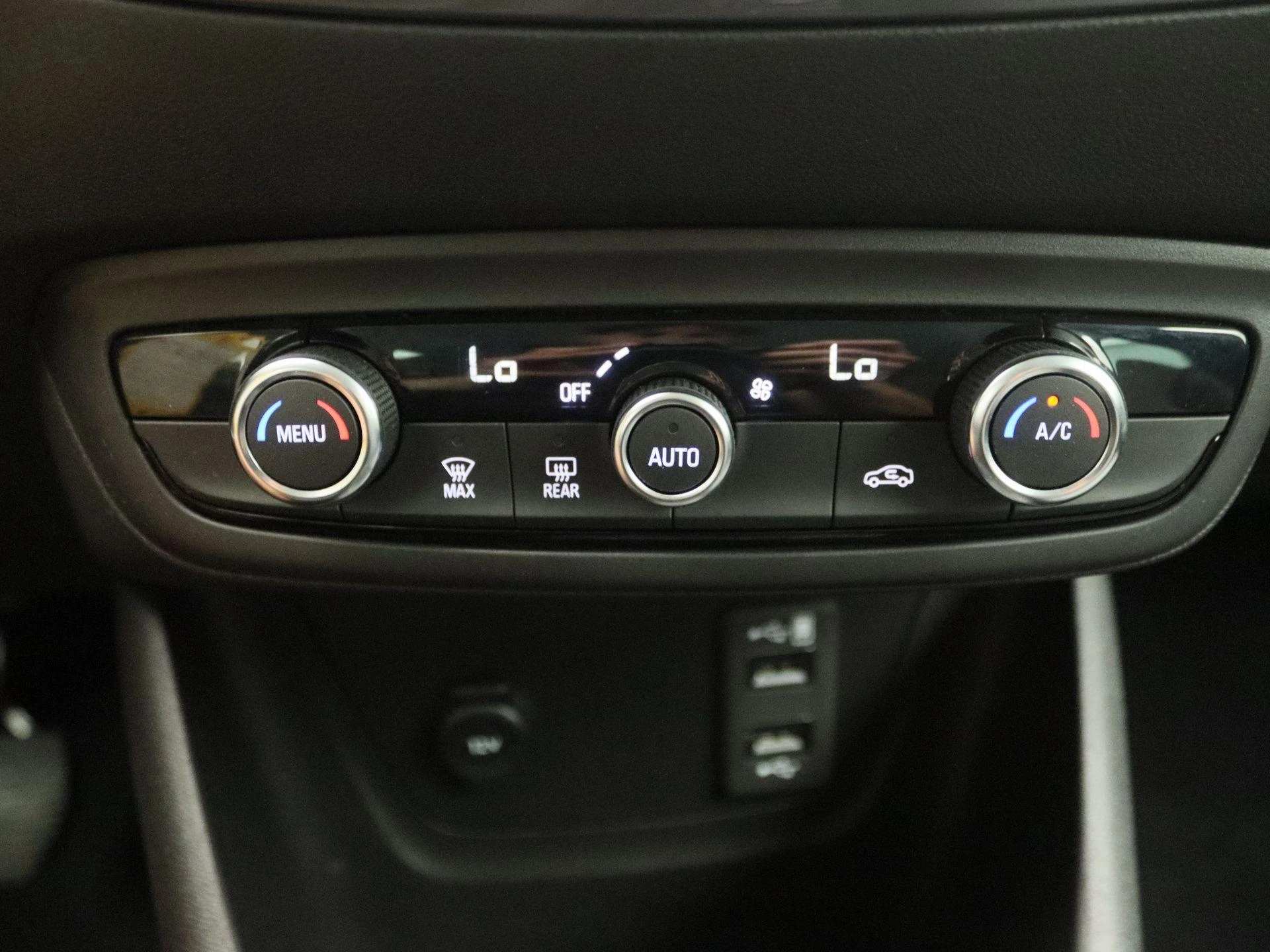 Opel-Crossland-image-9