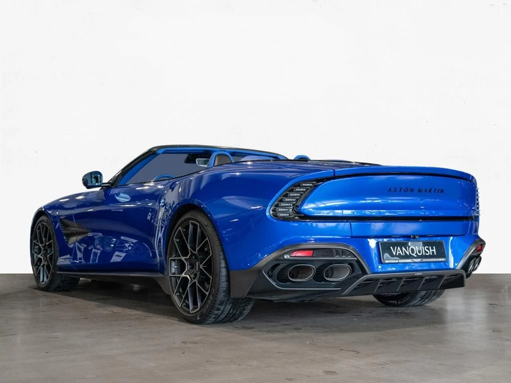 Aston Martin-Vanquish-image-2