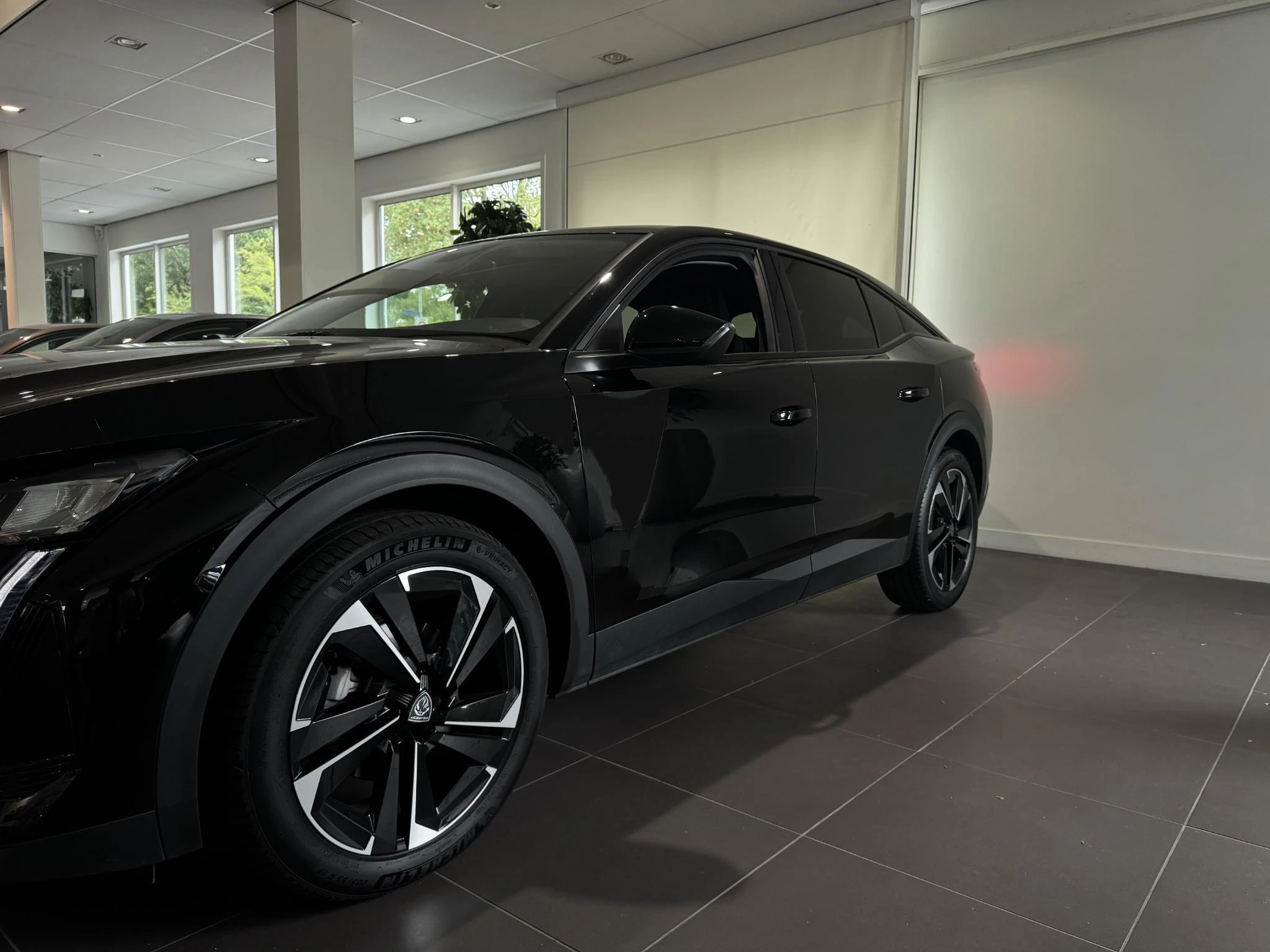 Peugeot 408 1.2 Hybrid 145 e-DCS6 Allure