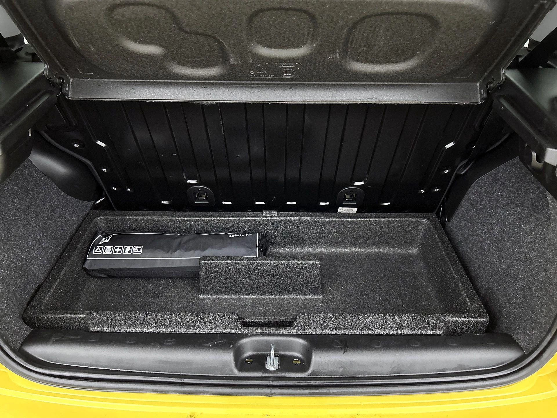 Fiat Panda 1.0 Hybrid Pandina