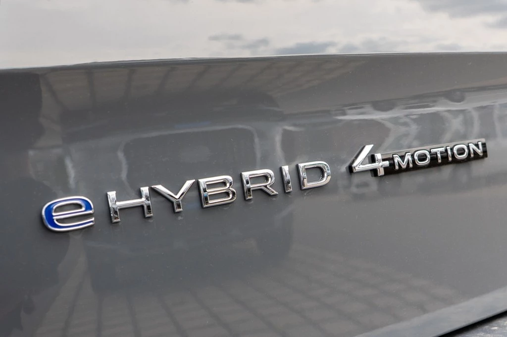Volkswagen Multivan T7 eHybrid lang 4MOTION Energy