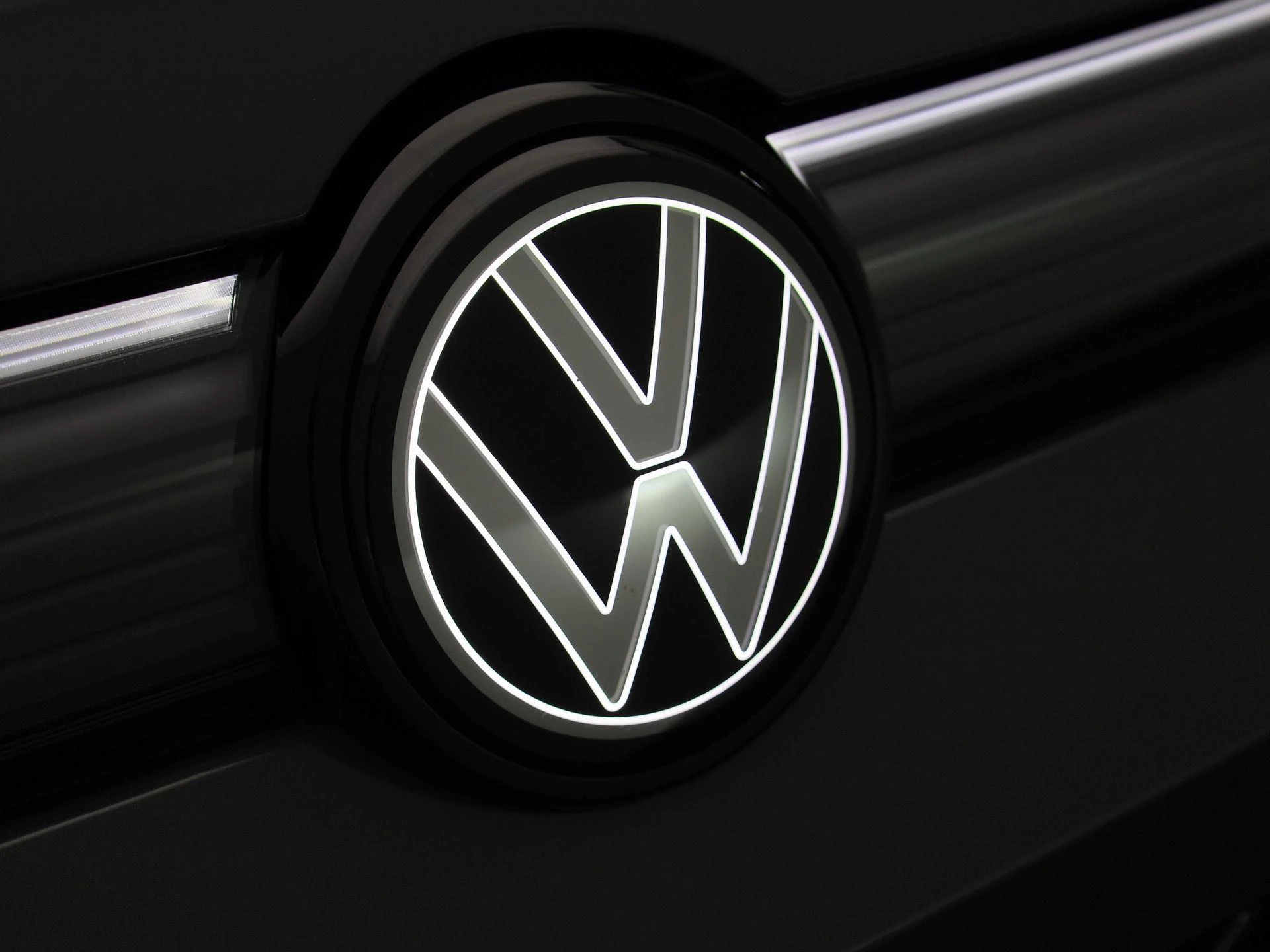 Volkswagen Tiguan 1.5 eHybrid R-Line Edition 204 PK|