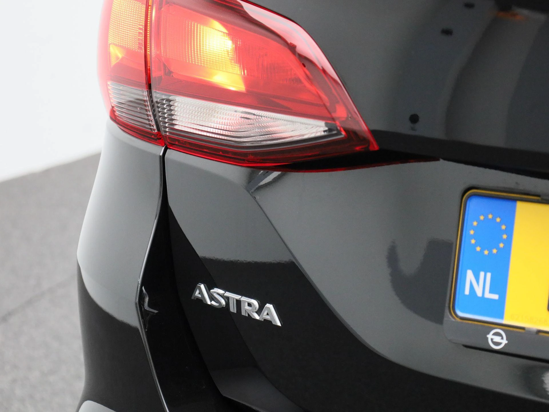Opel-Astra-image-36