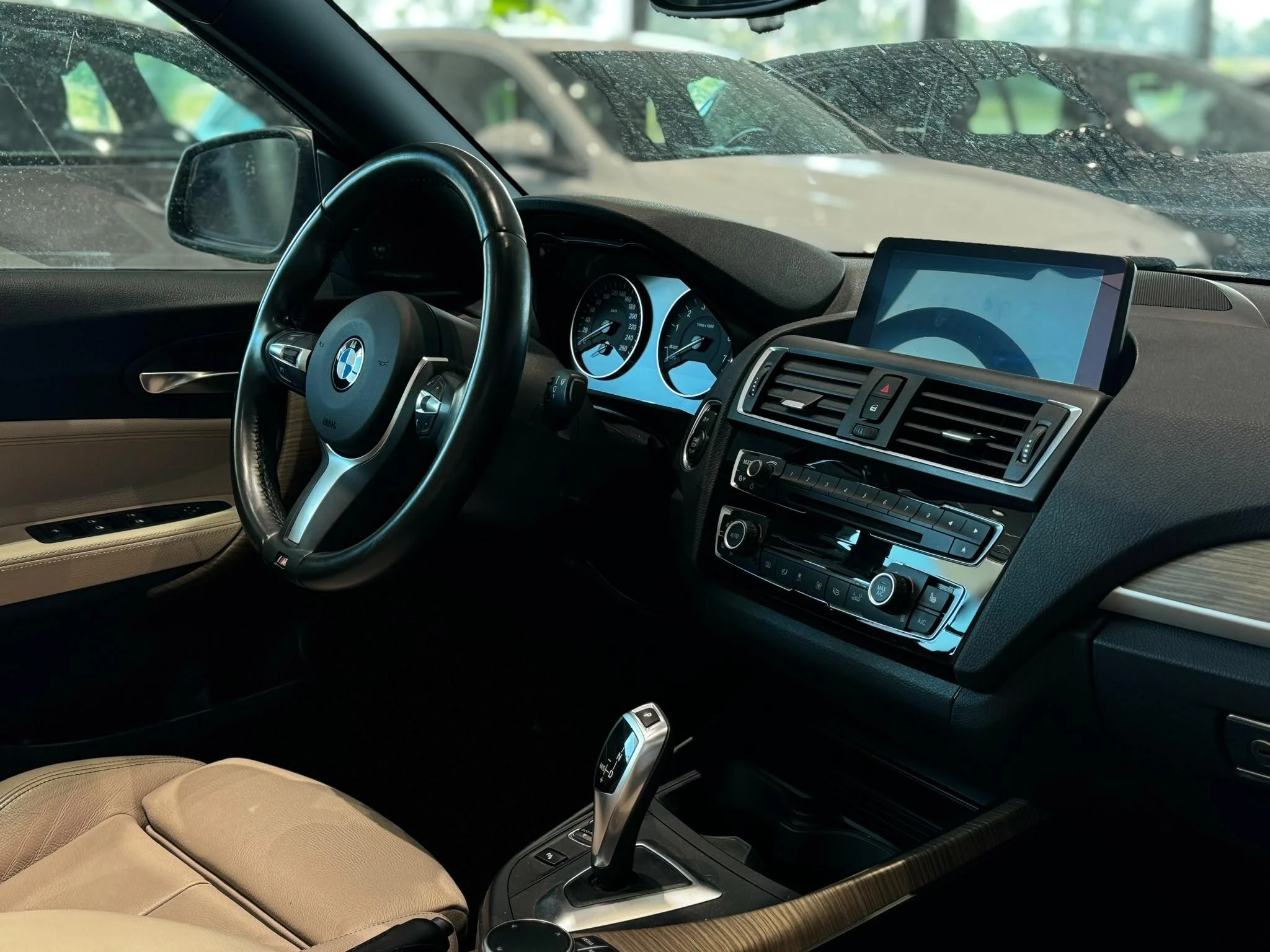 BMW 2 Serie Cabrio 220i High Executive