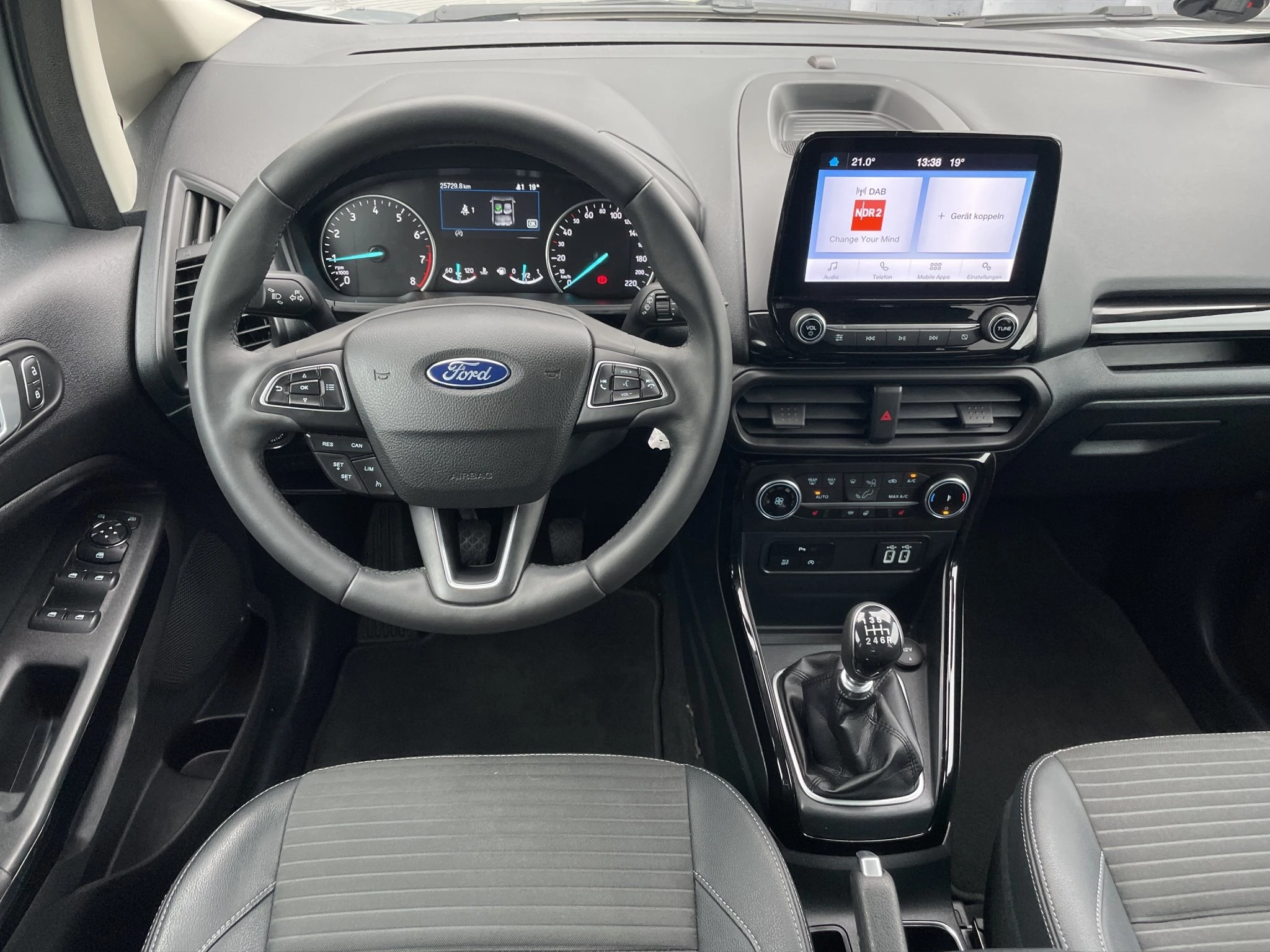 Ford-EcoSport-image-11