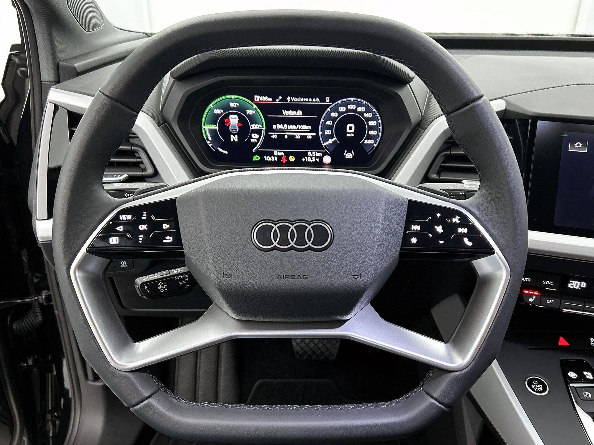 Audi-Q4 e-tron-image-9
