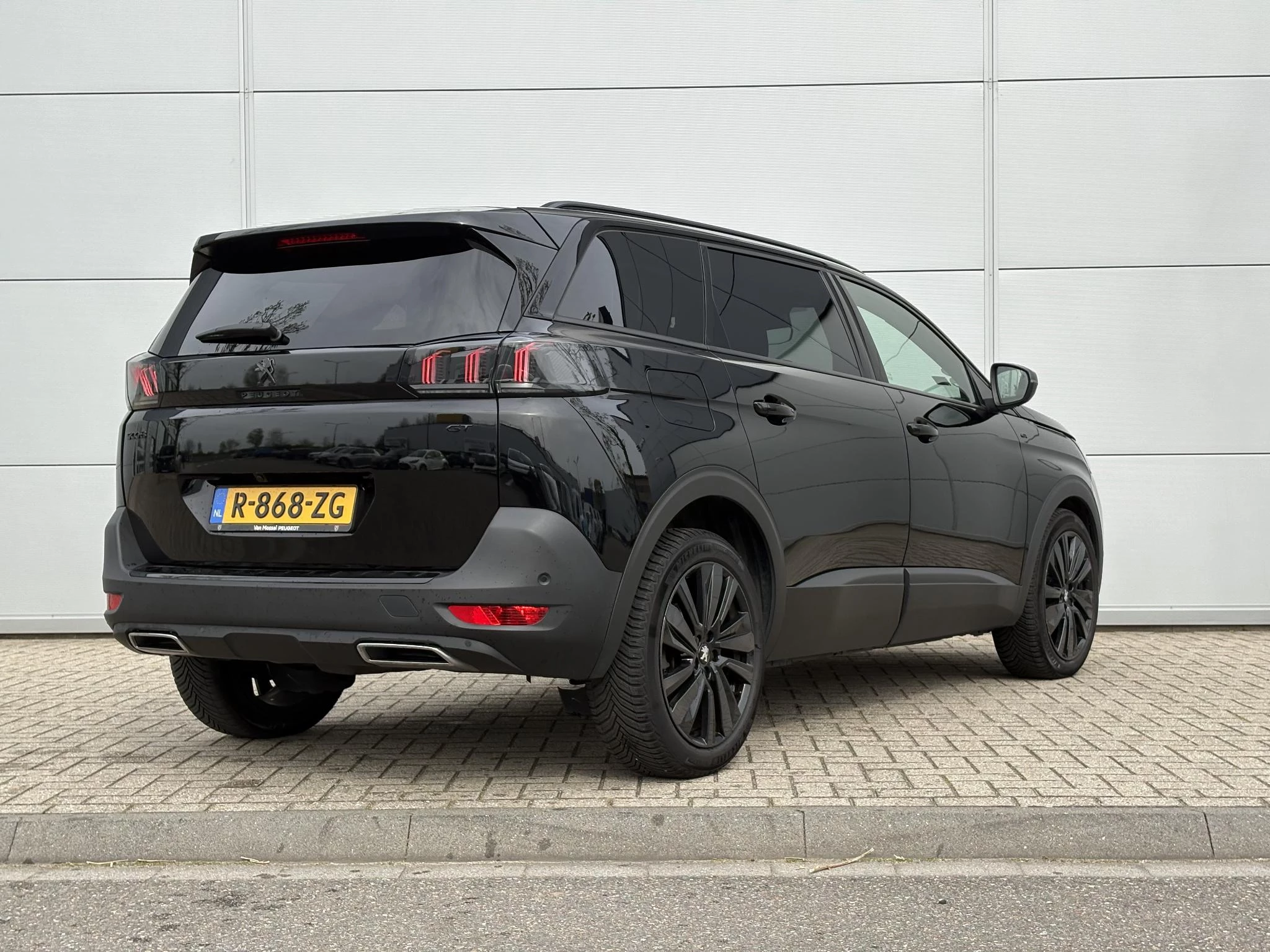 Peugeot-5008-image-5