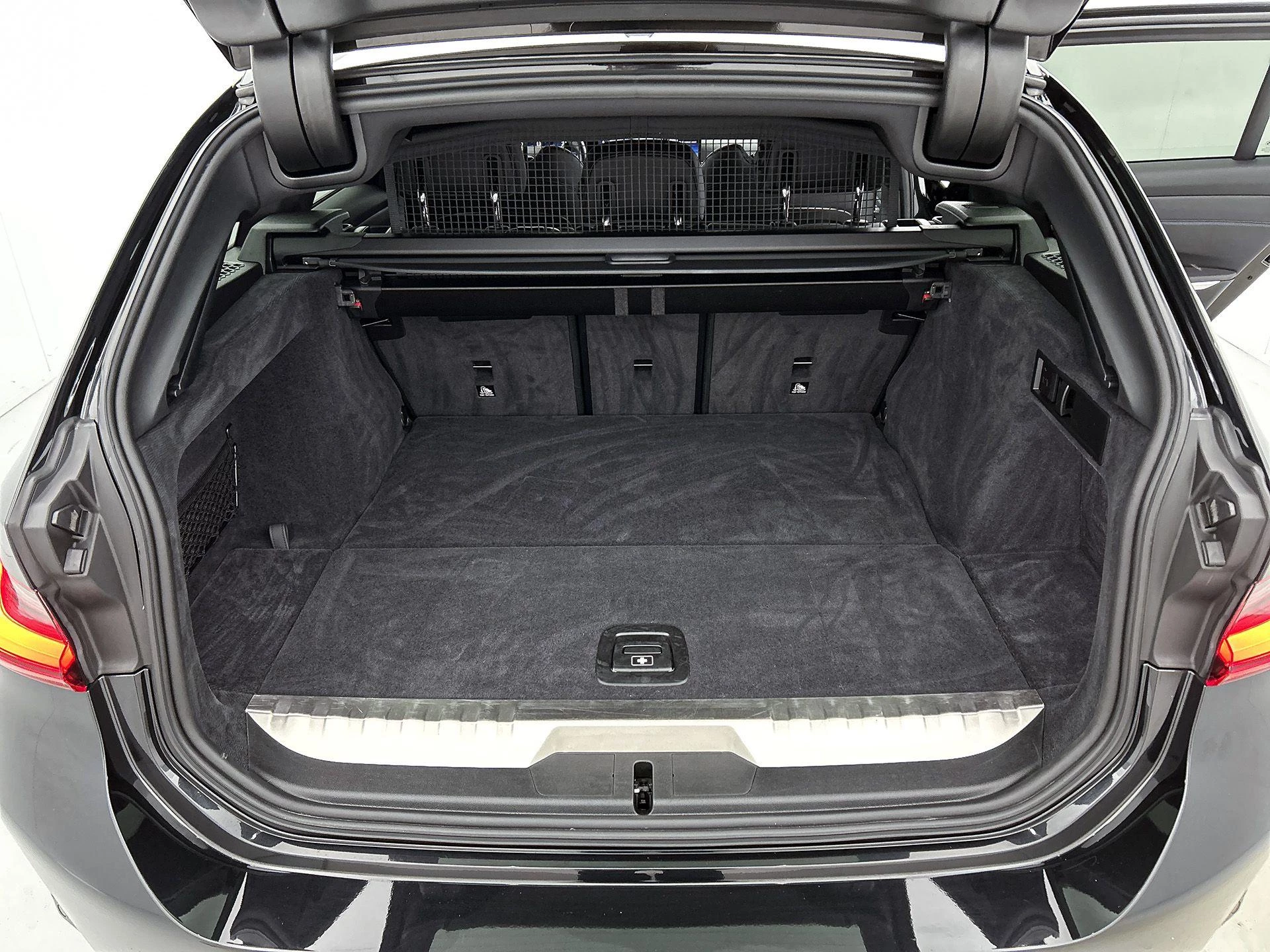 BMW-3 Serie-image-23