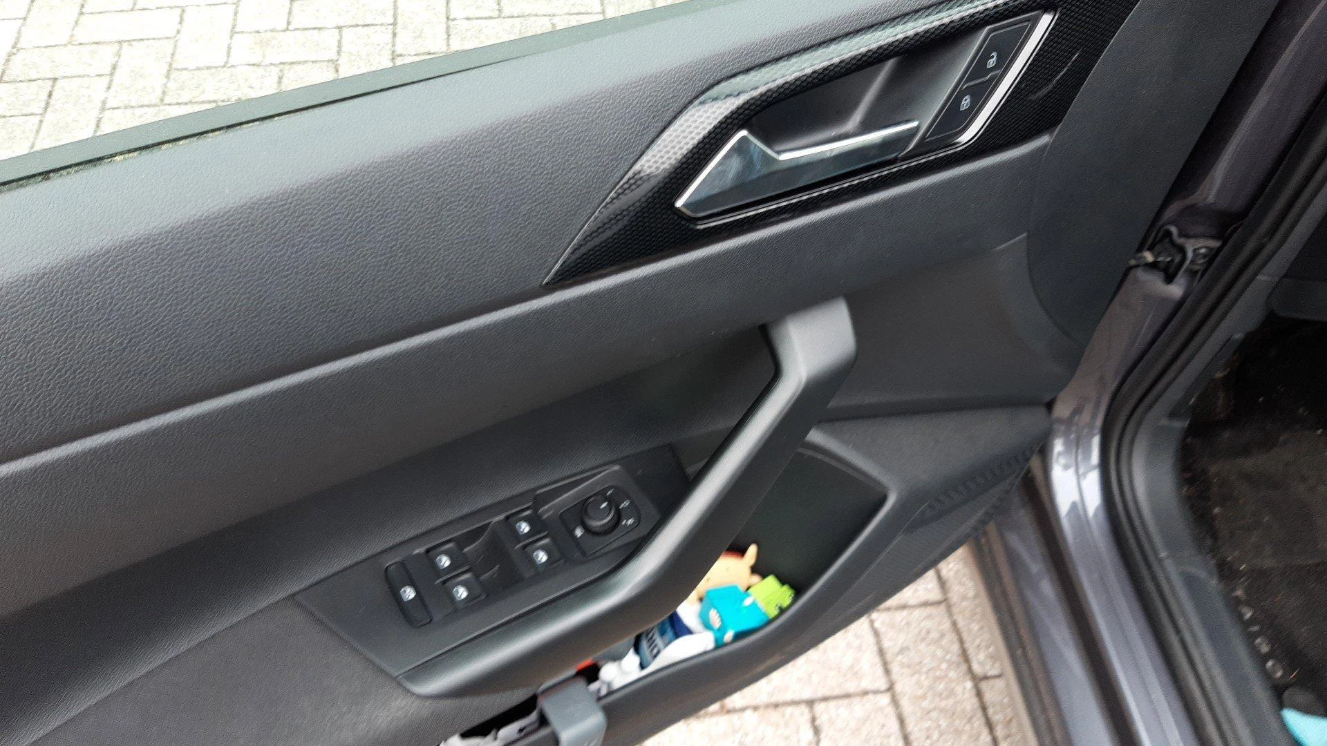 Volkswagen-Taigo-image-12