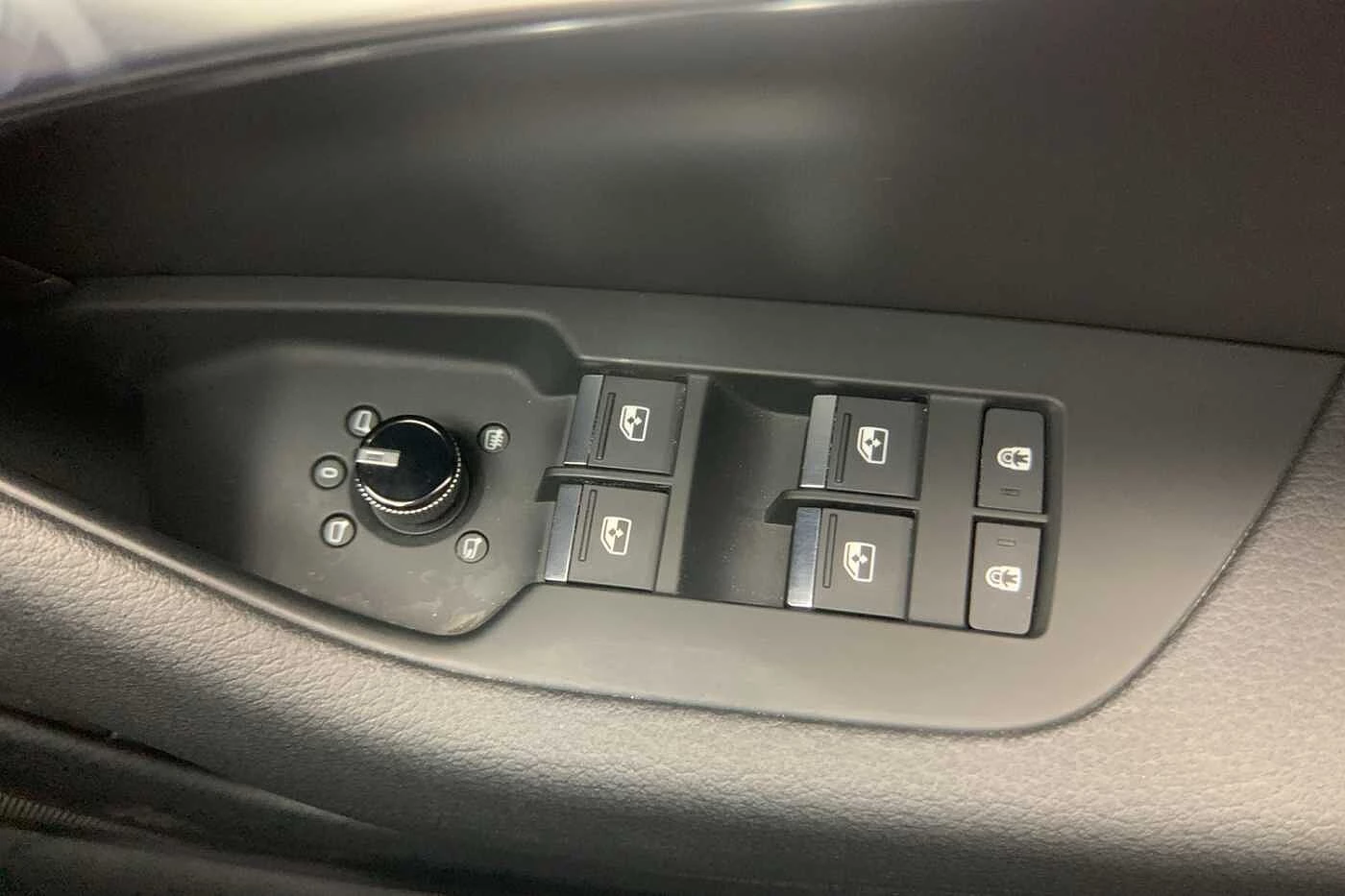 Audi-A6-image-13
