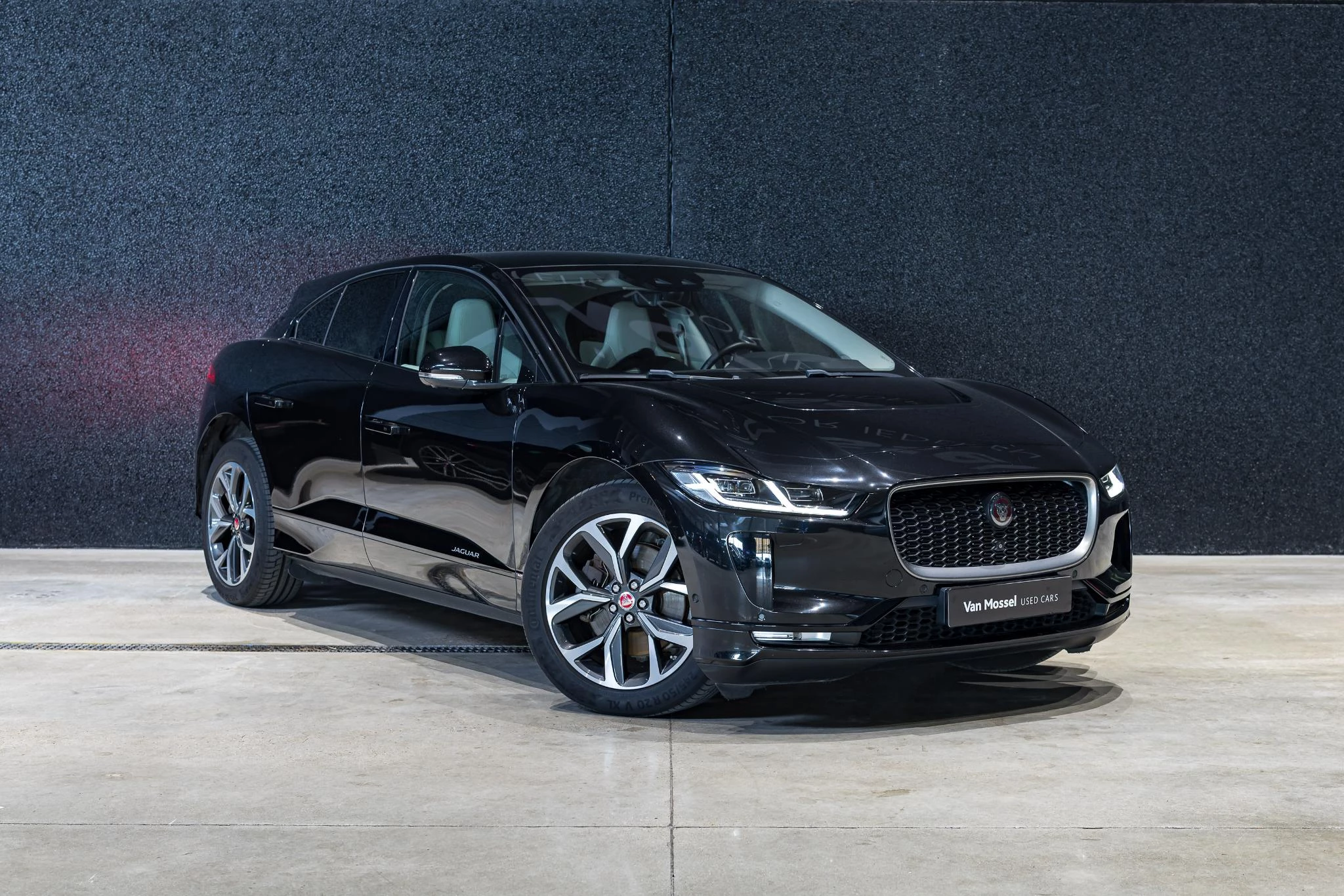 Jaguar I-PACE