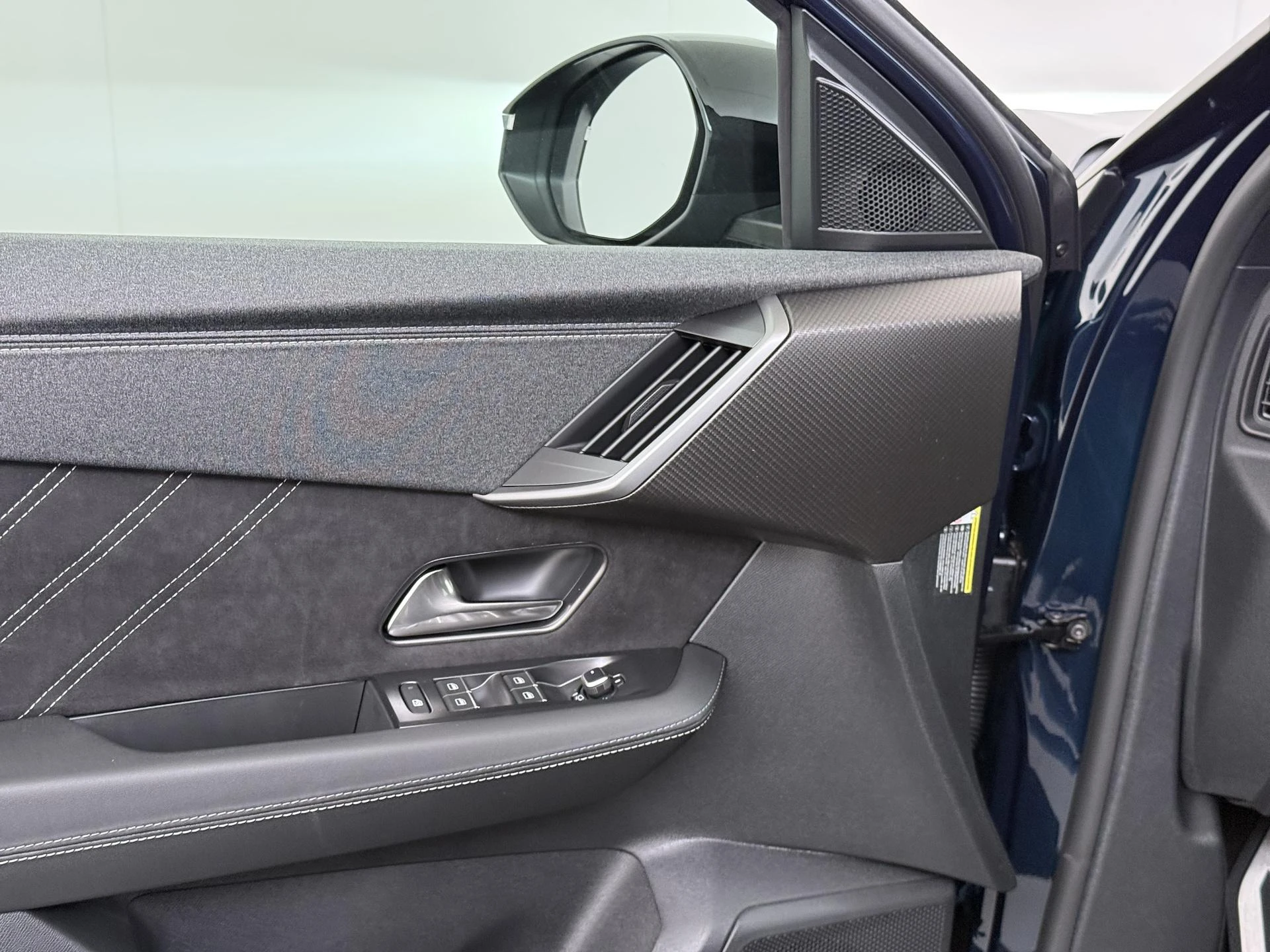 Opel-Grandland-image-11